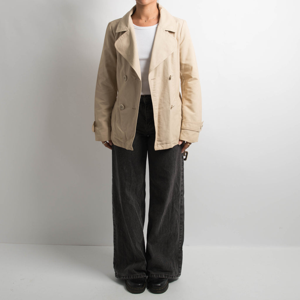 BEIGE SHORT TRENCH COAT