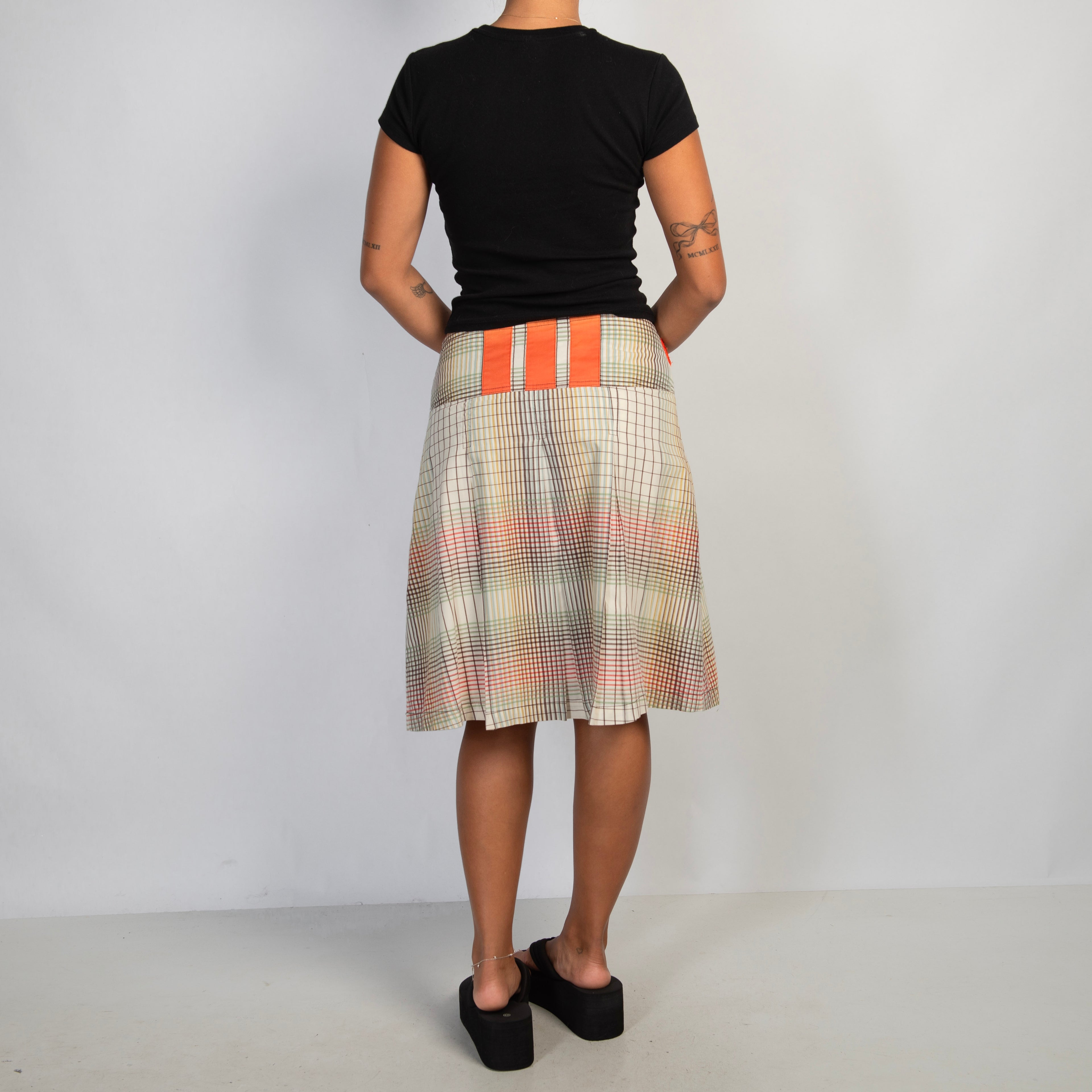 PLAID MIDI SKIRT
