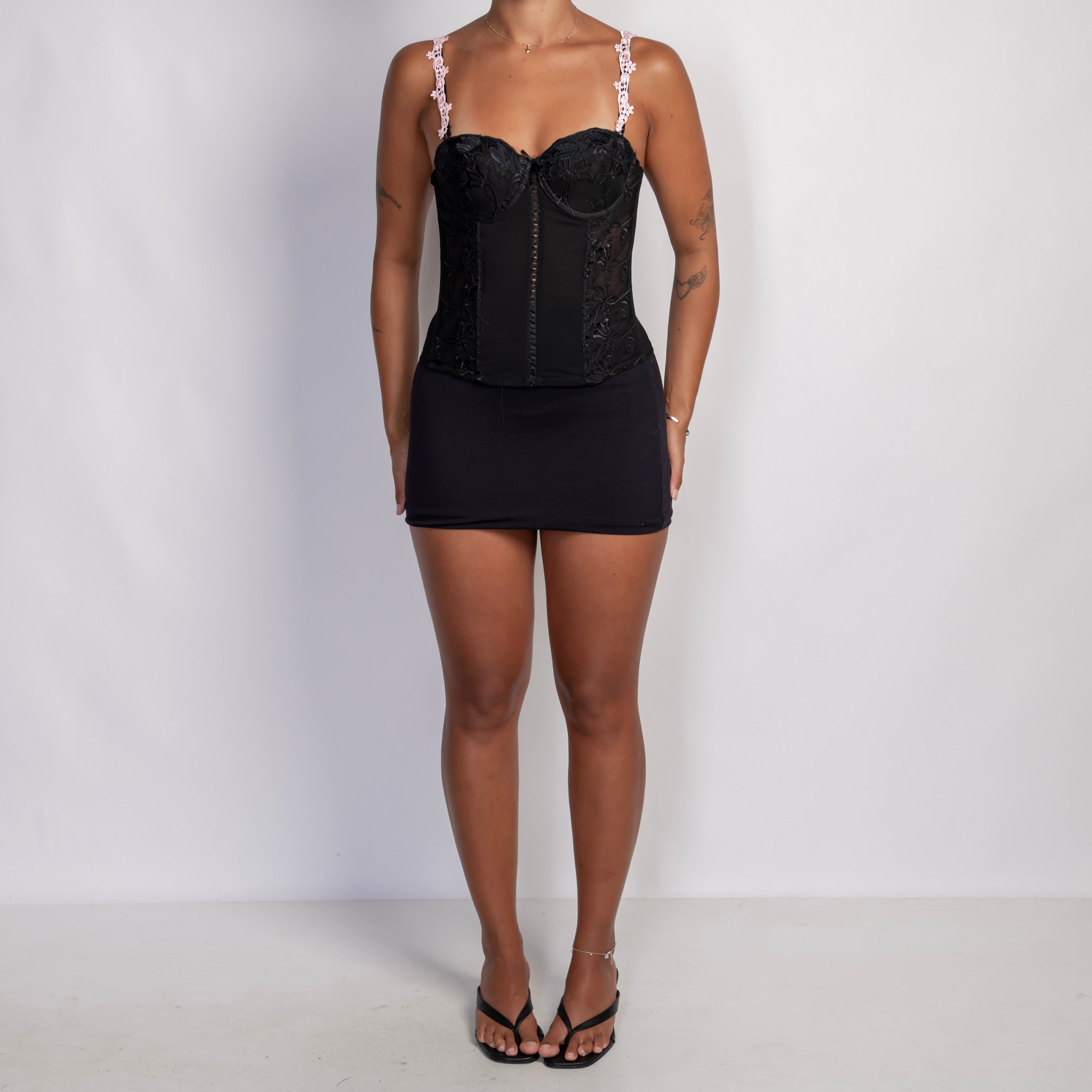 BLACK EMBROIDERED BUSTIER