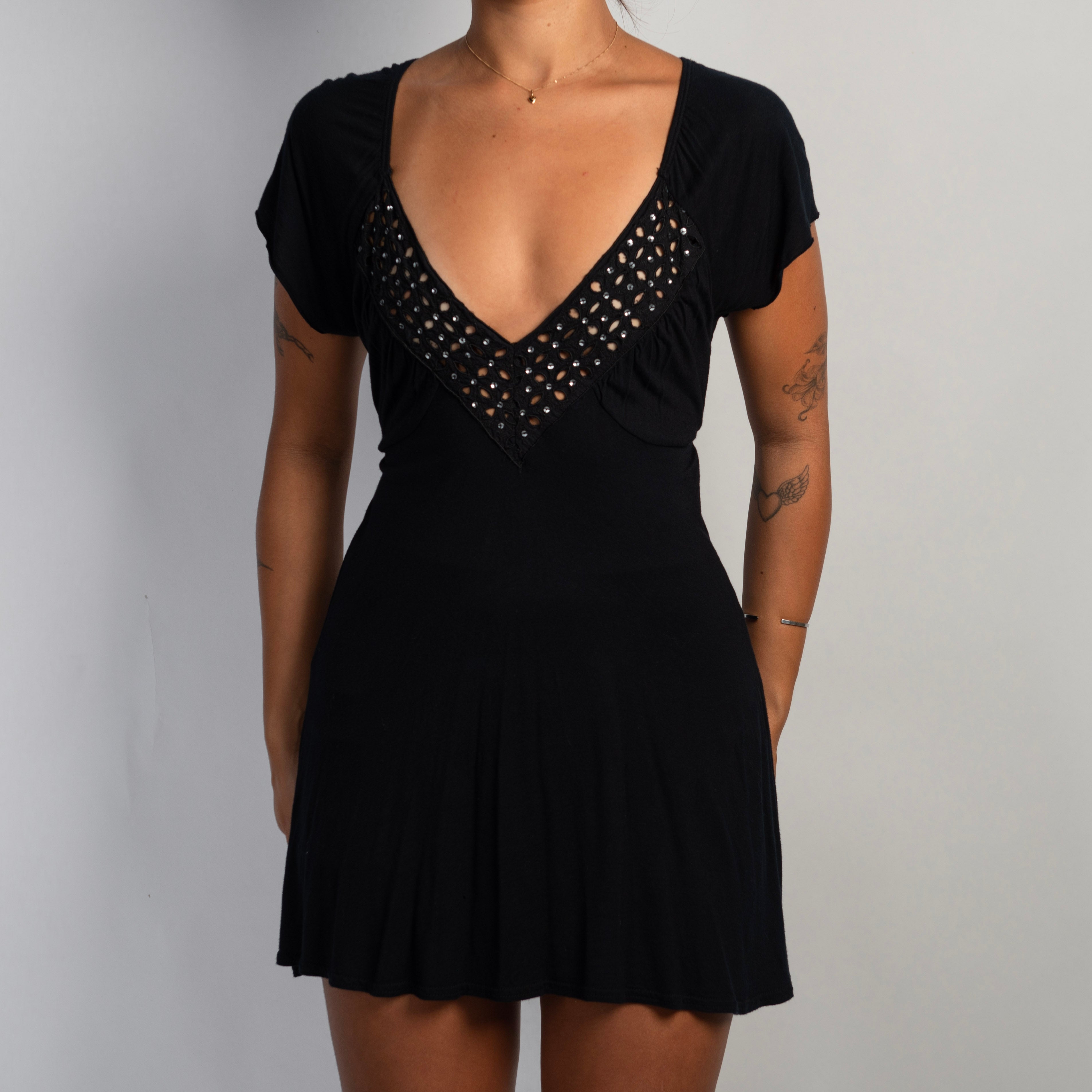 BLACK V NECK MINI DRESS