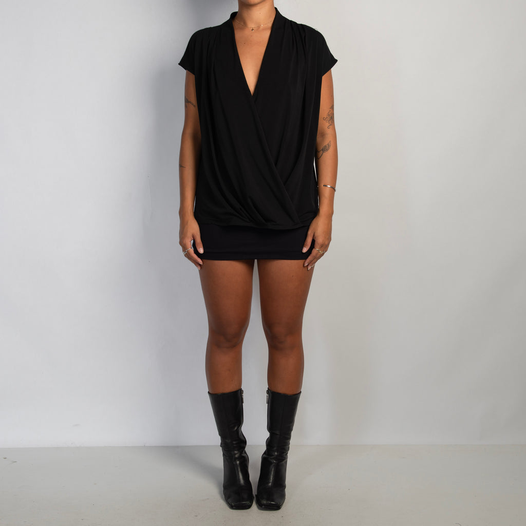 BLACK DRAPE FRONT TOP
