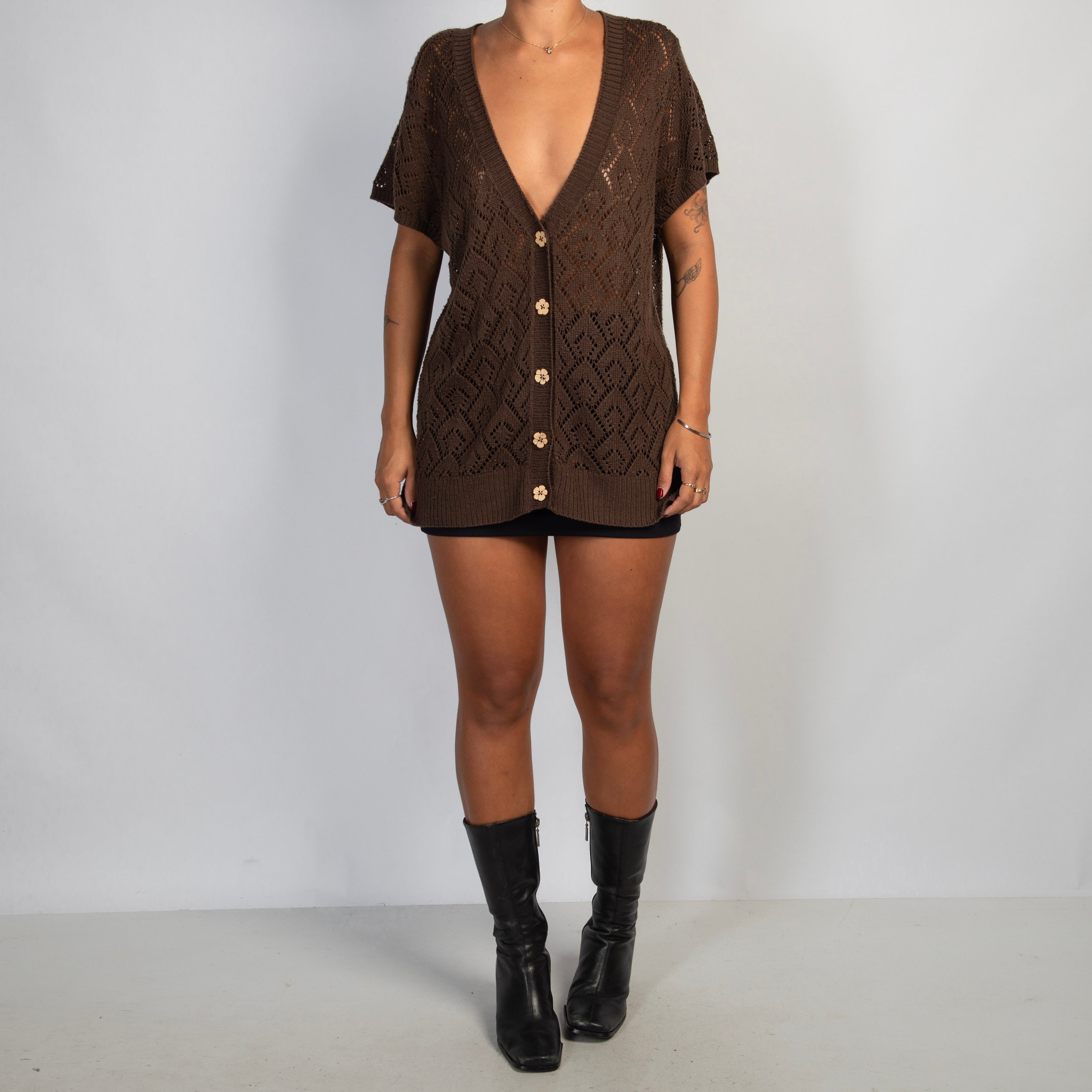 BROWN SHORT SLEEVE CARDIGAN