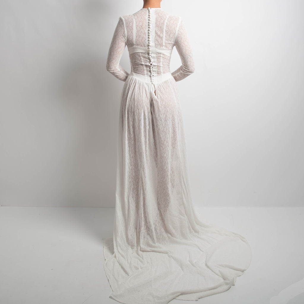 VINTAGE SHEER LACE BRIDAL GOWN