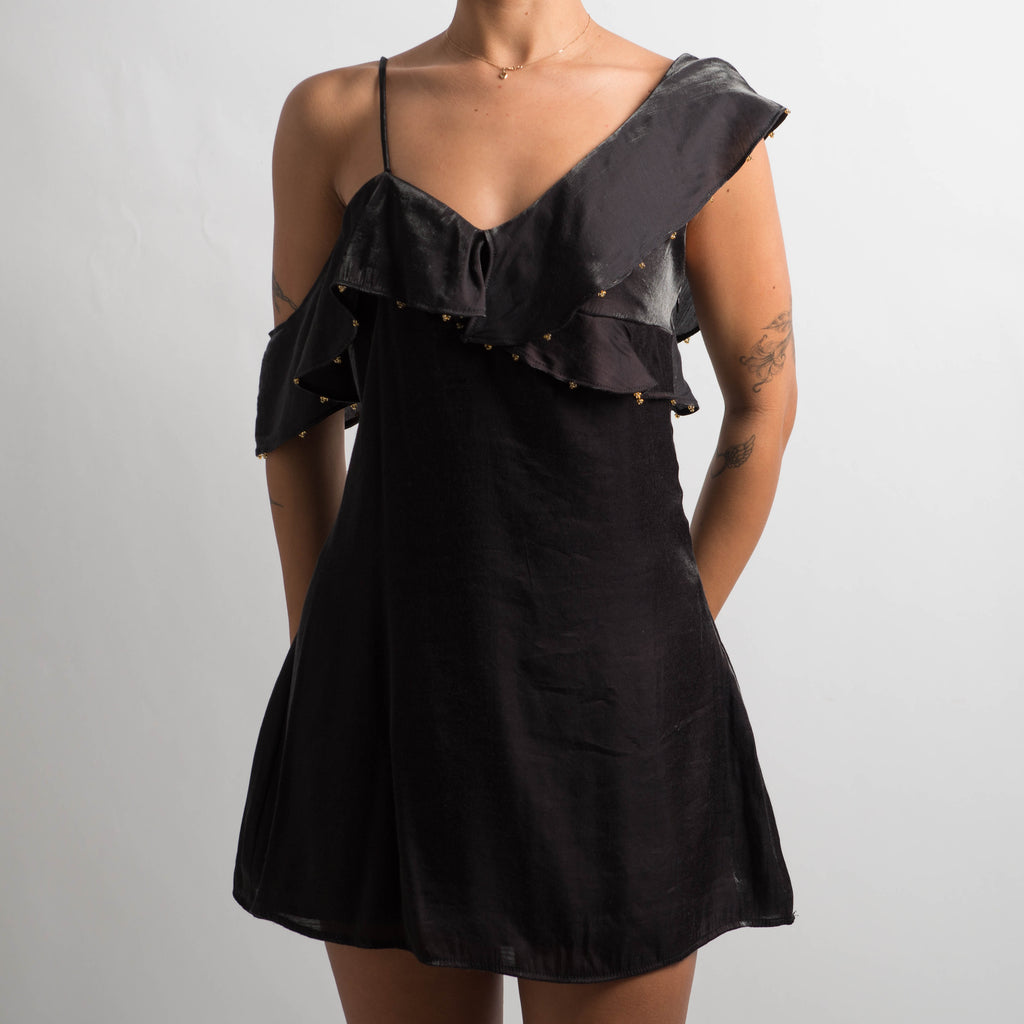 BLACK RUFFLE MINI DRESS