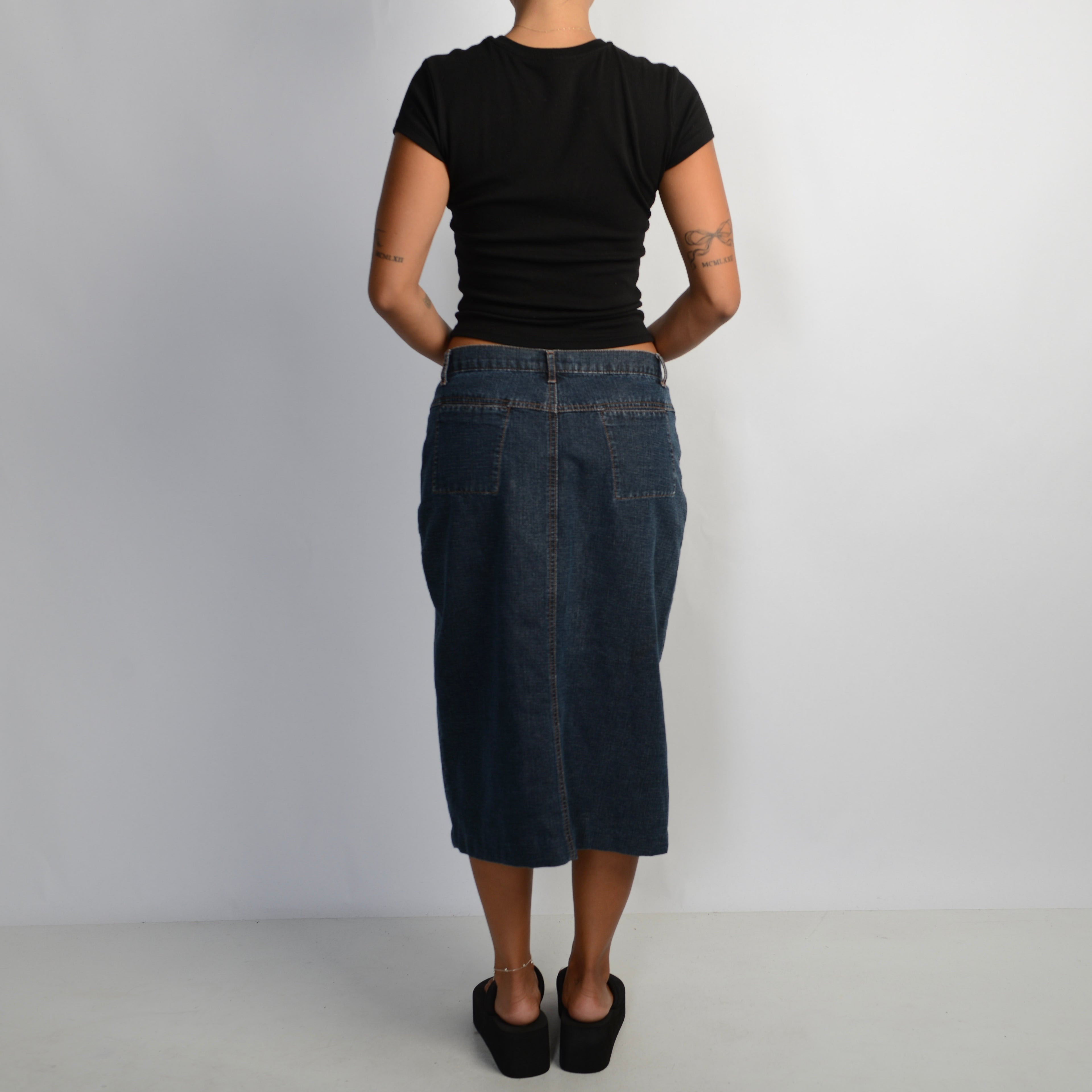 BUTTON FRONT DENIM SKIRT