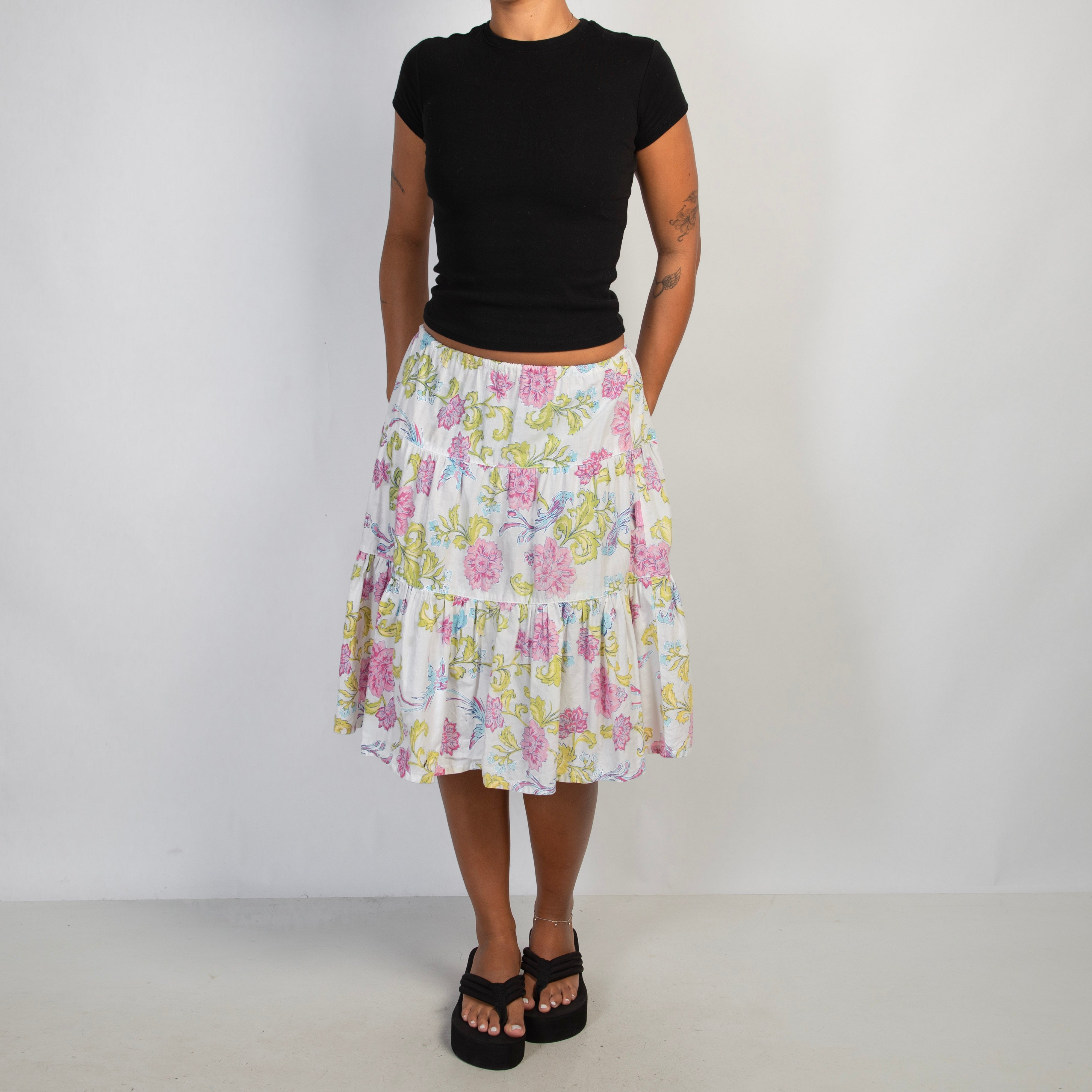 TIERED FLORAL SKIRT