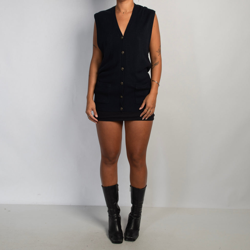 DARK NAVY KNIT VEST