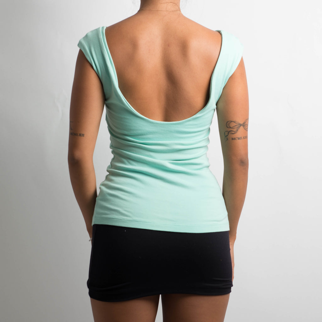 MINT LOW BACK TOP