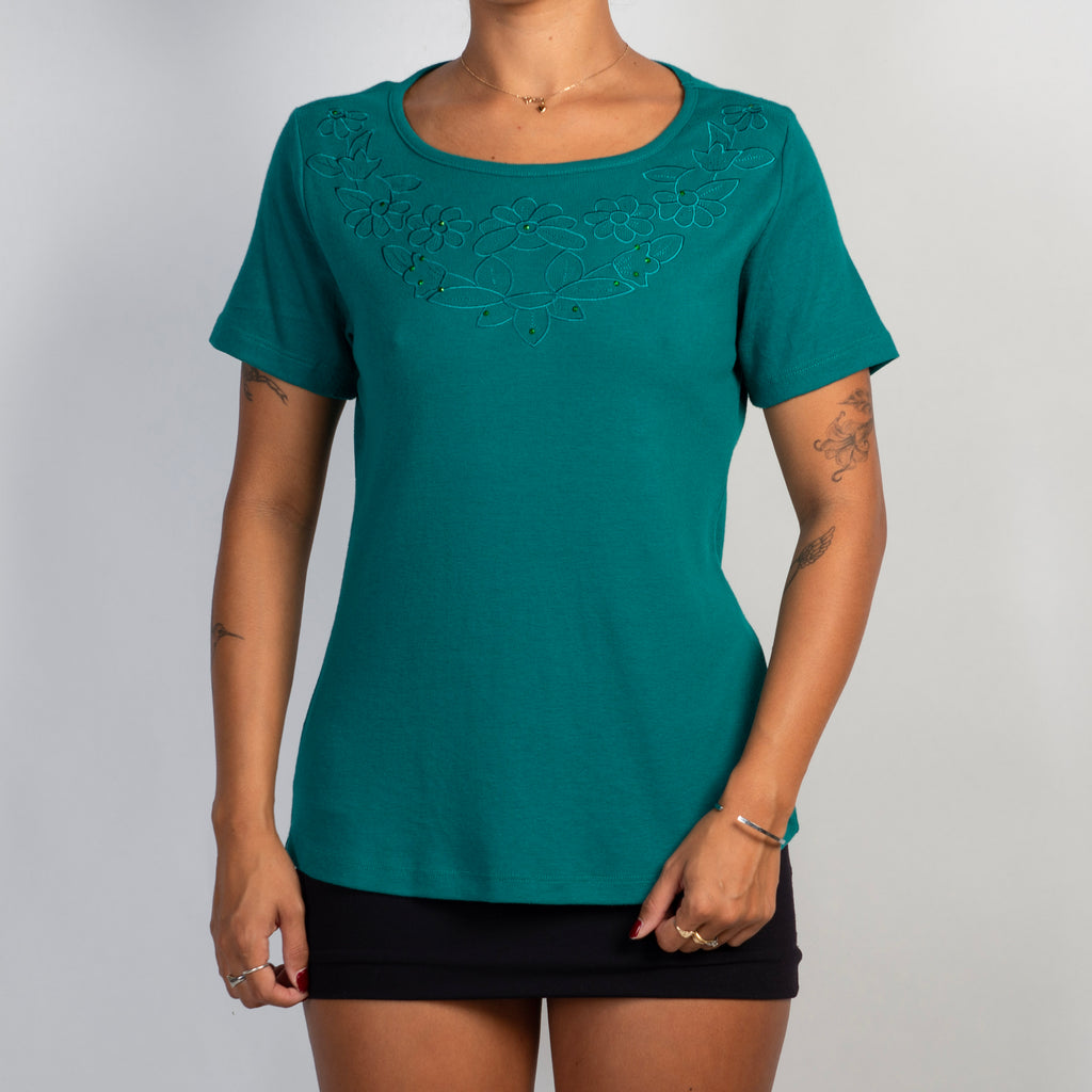 TEAL EMBROIDERED TEE