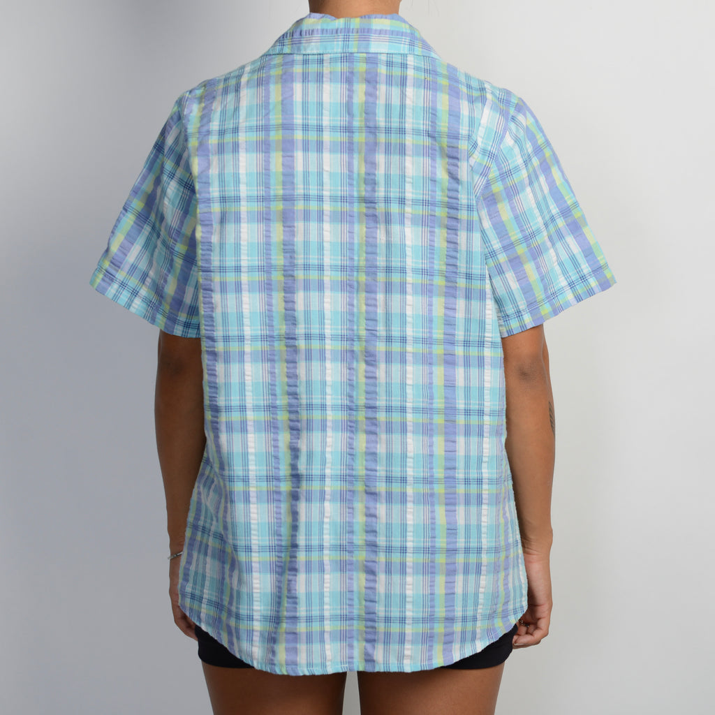 BLUE BUTTON UP SHIRT