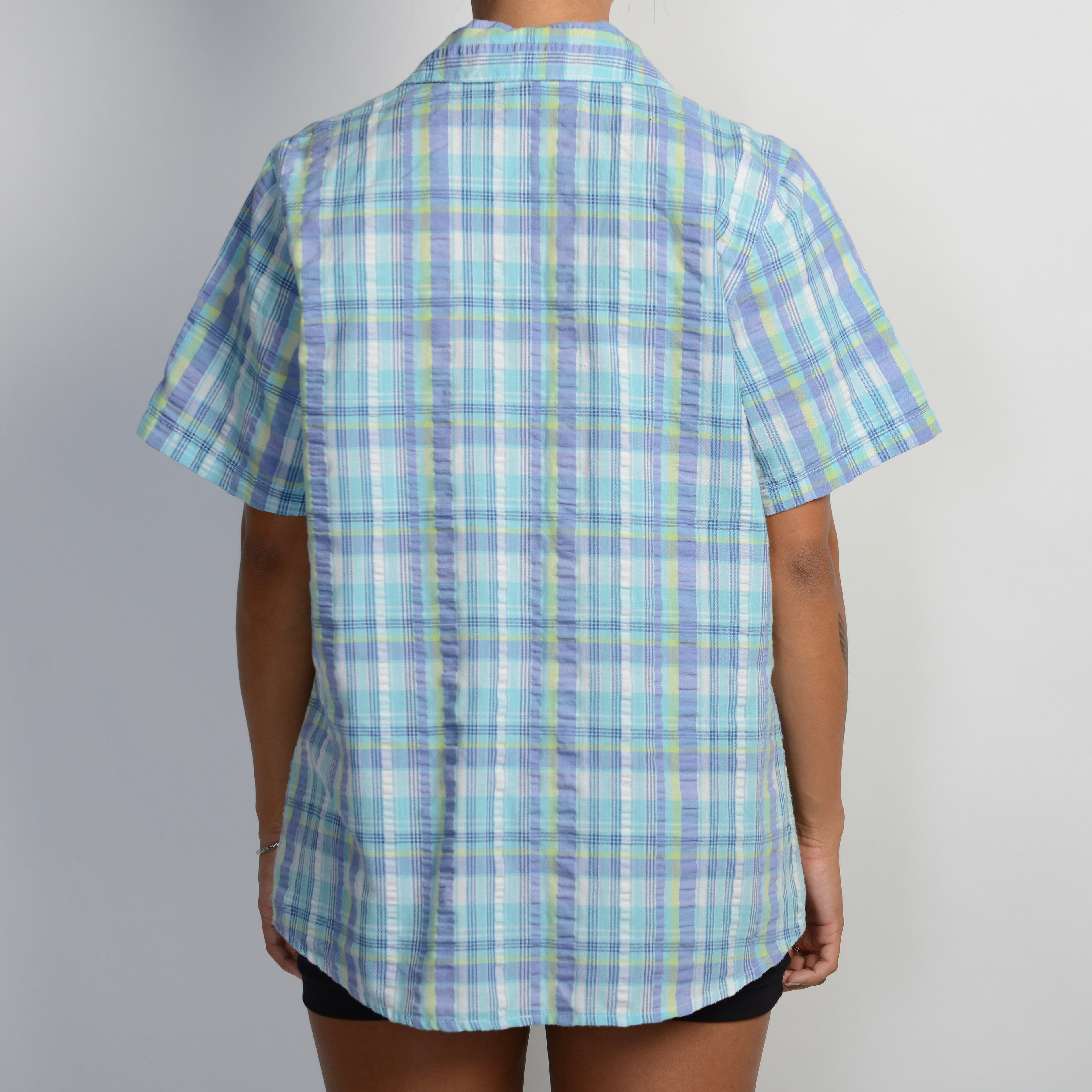 BLUE BUTTON UP SHIRT