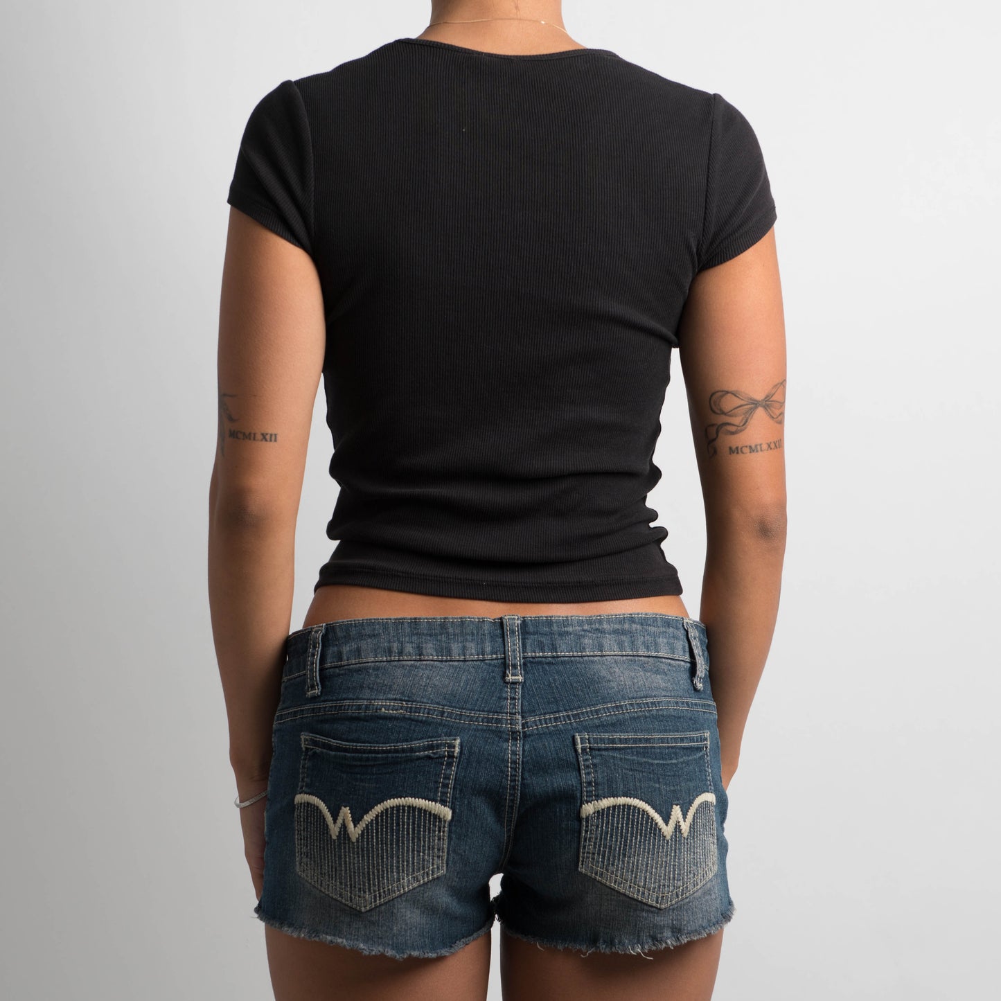 LOW RISE DENIM MINI SHORTS