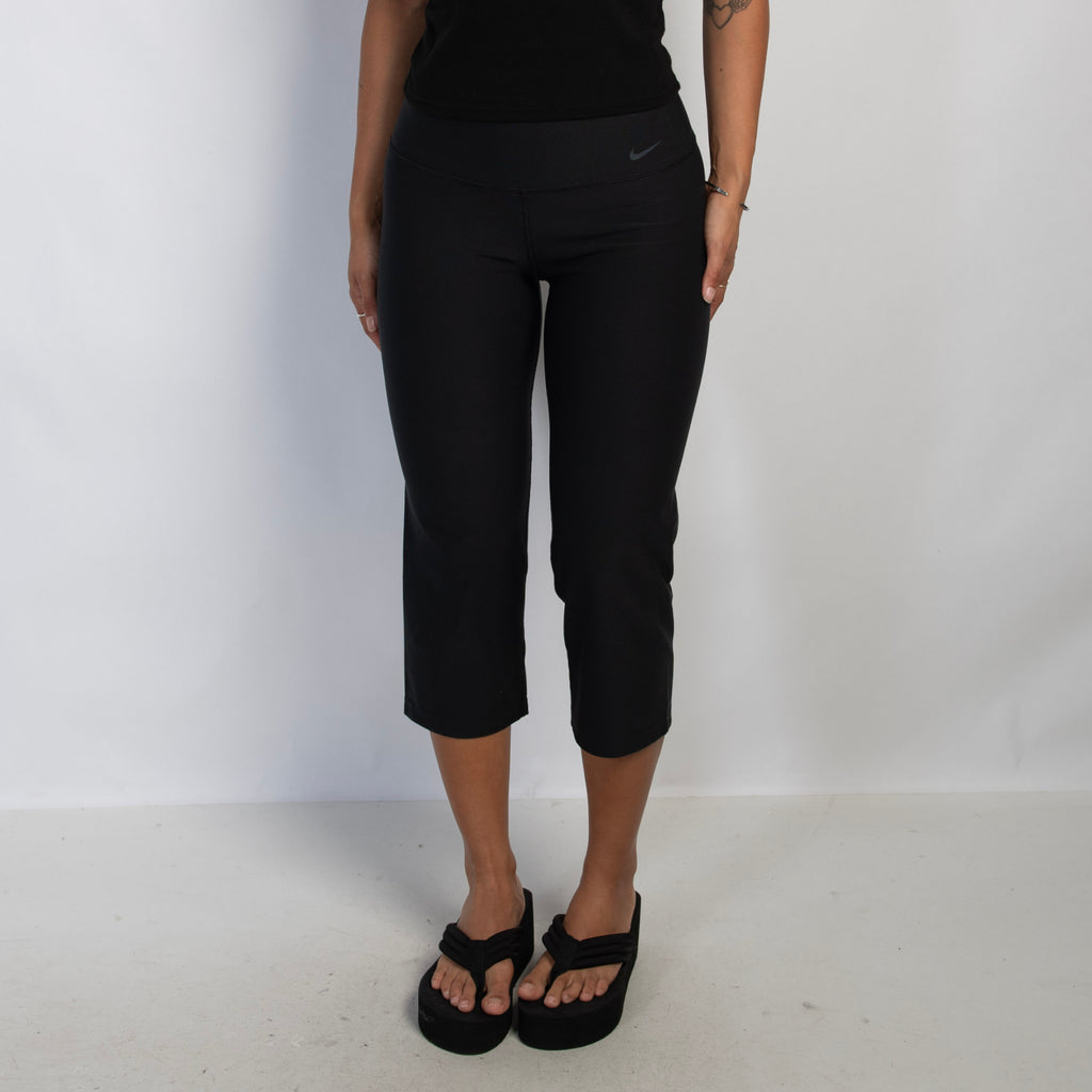 BLACK CROP FLARE TIGHTS