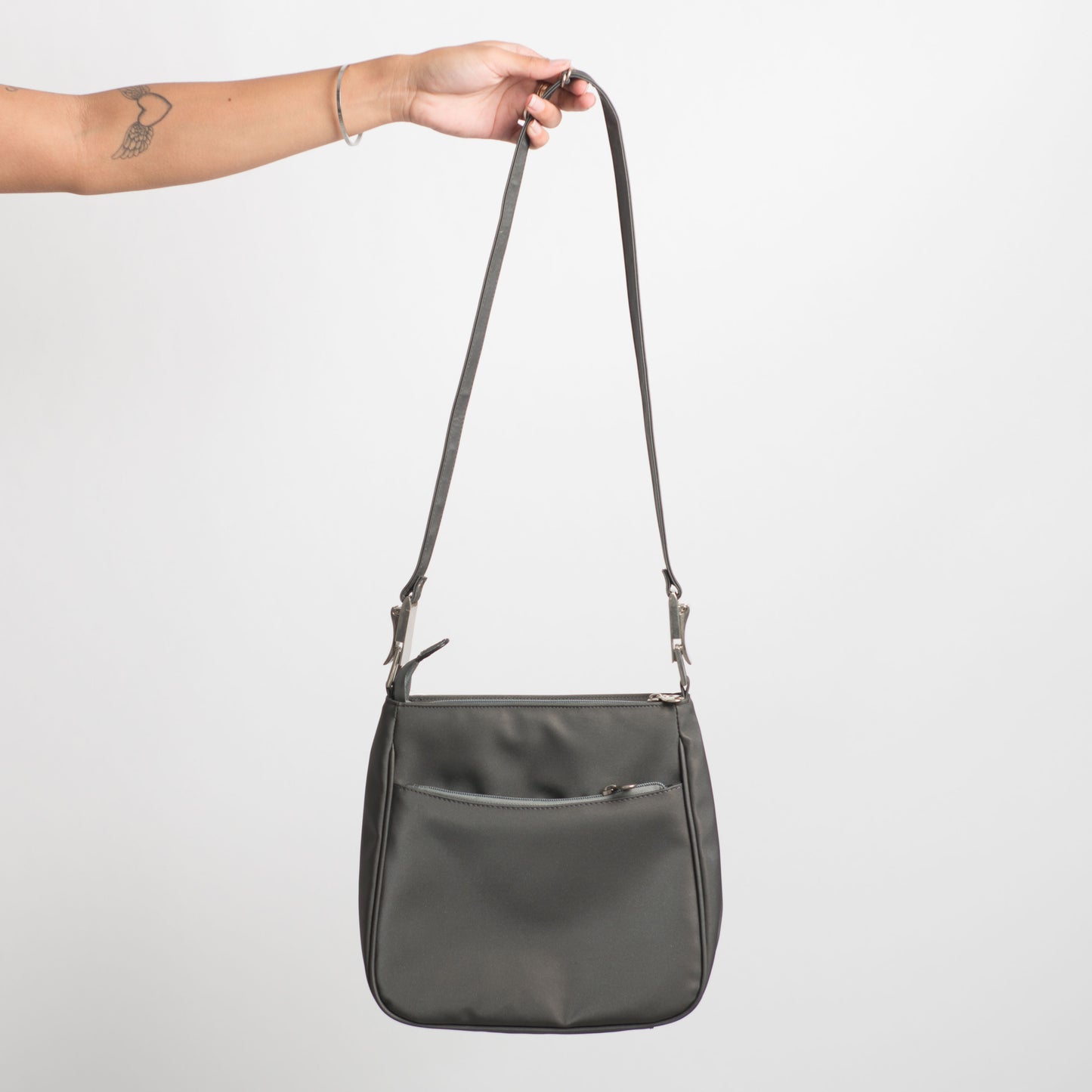 GREY CROSSBODY BAG