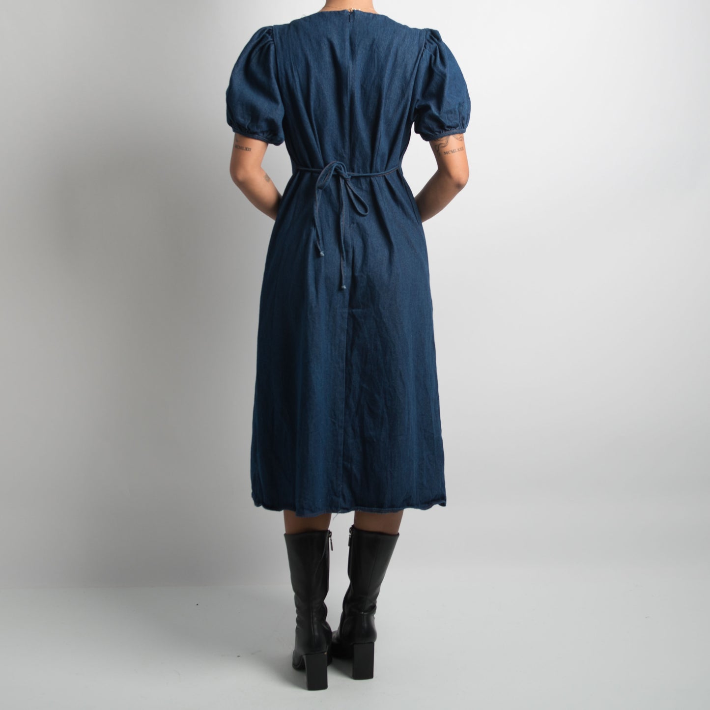 DENIM PUFF SLEEVE MIDI DRESS