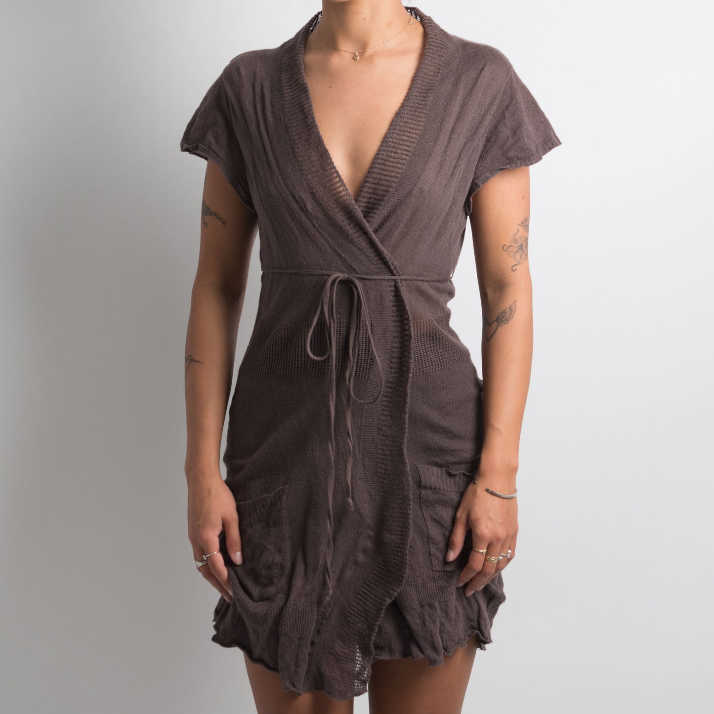 ROBE / HAUT LONG EN MAILLE TAUPE