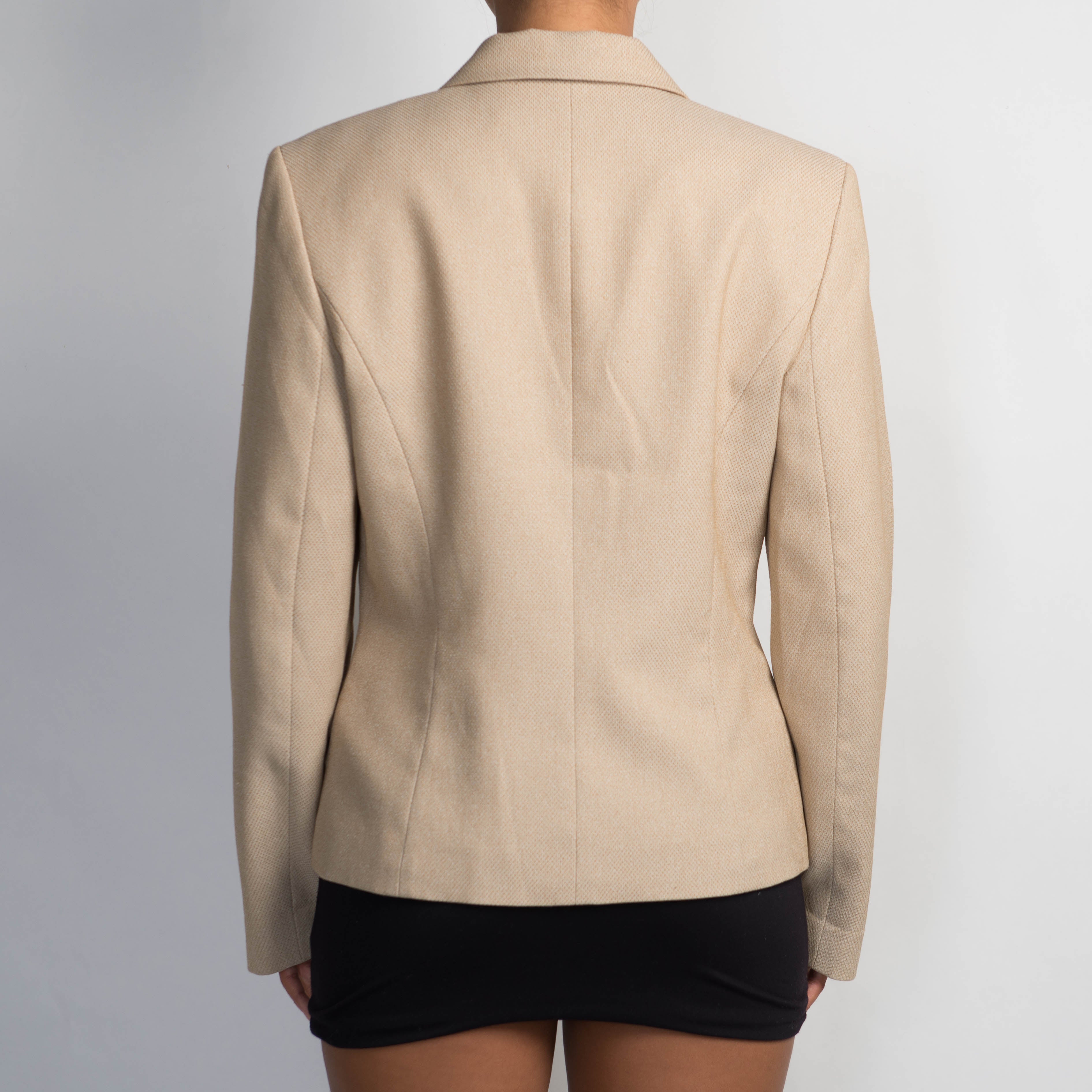 CLASSIC BEIGE BLAZER