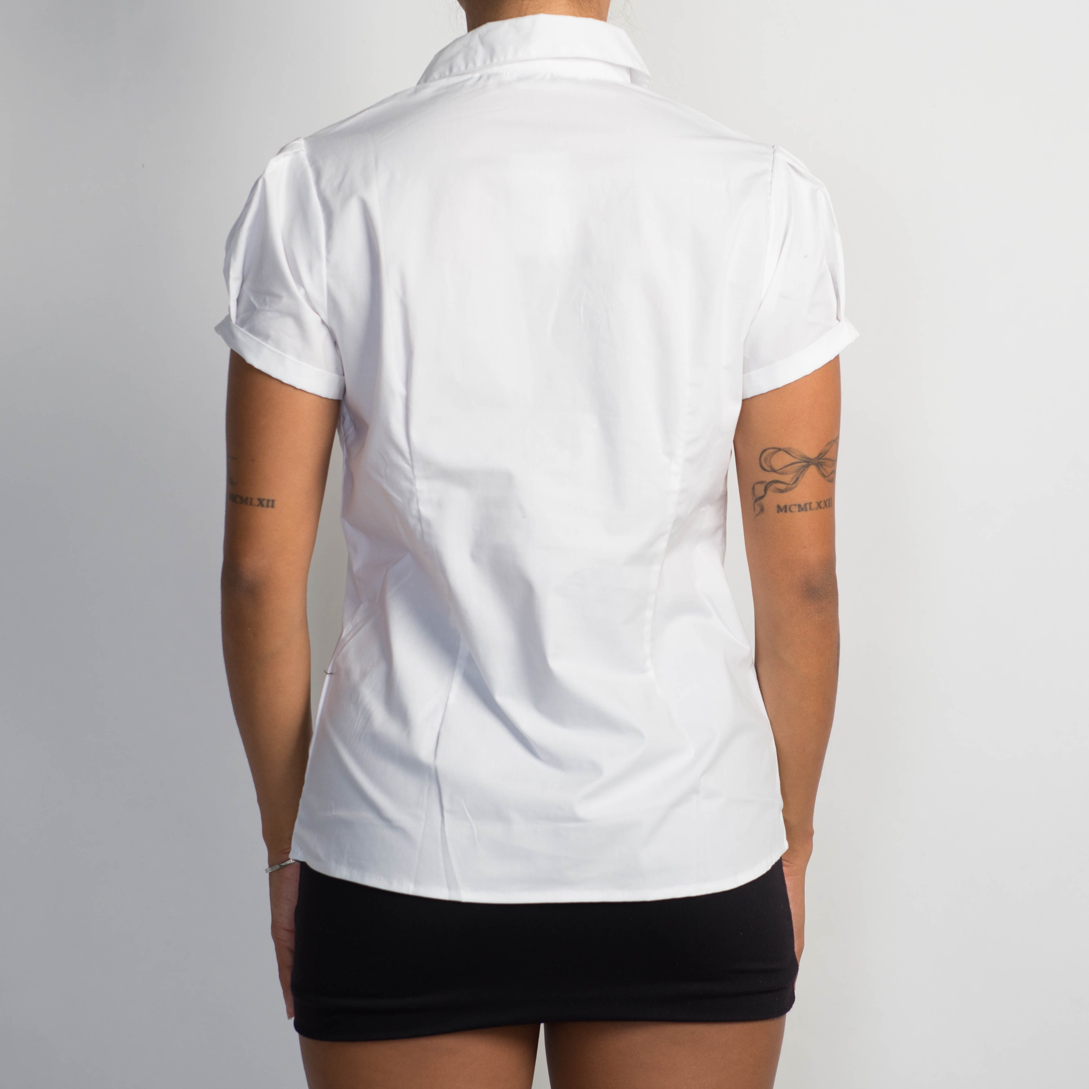 WHITE SHORT SLEEVE BLOUSE