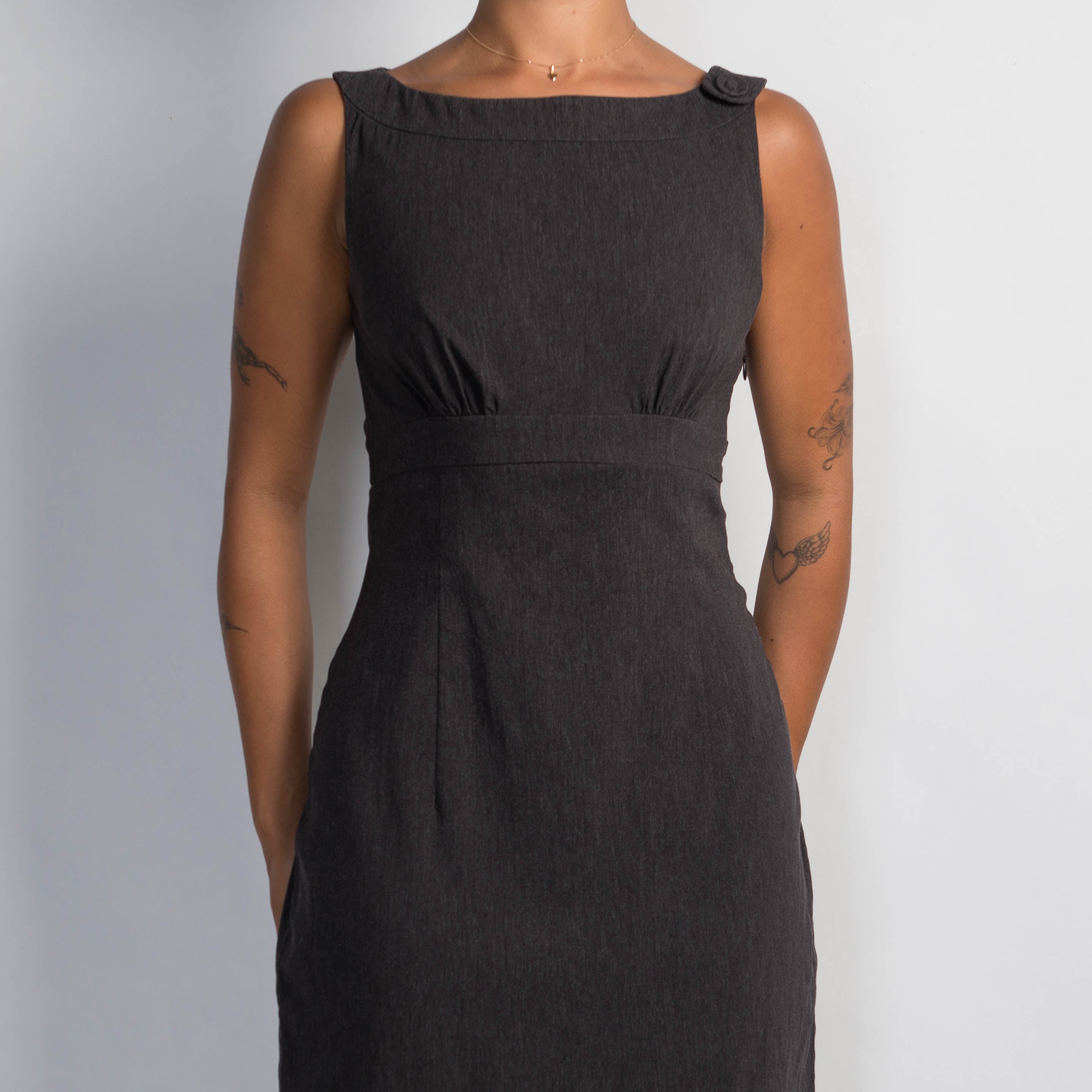 BOAT NECK KNEE LENGTH SKIRT