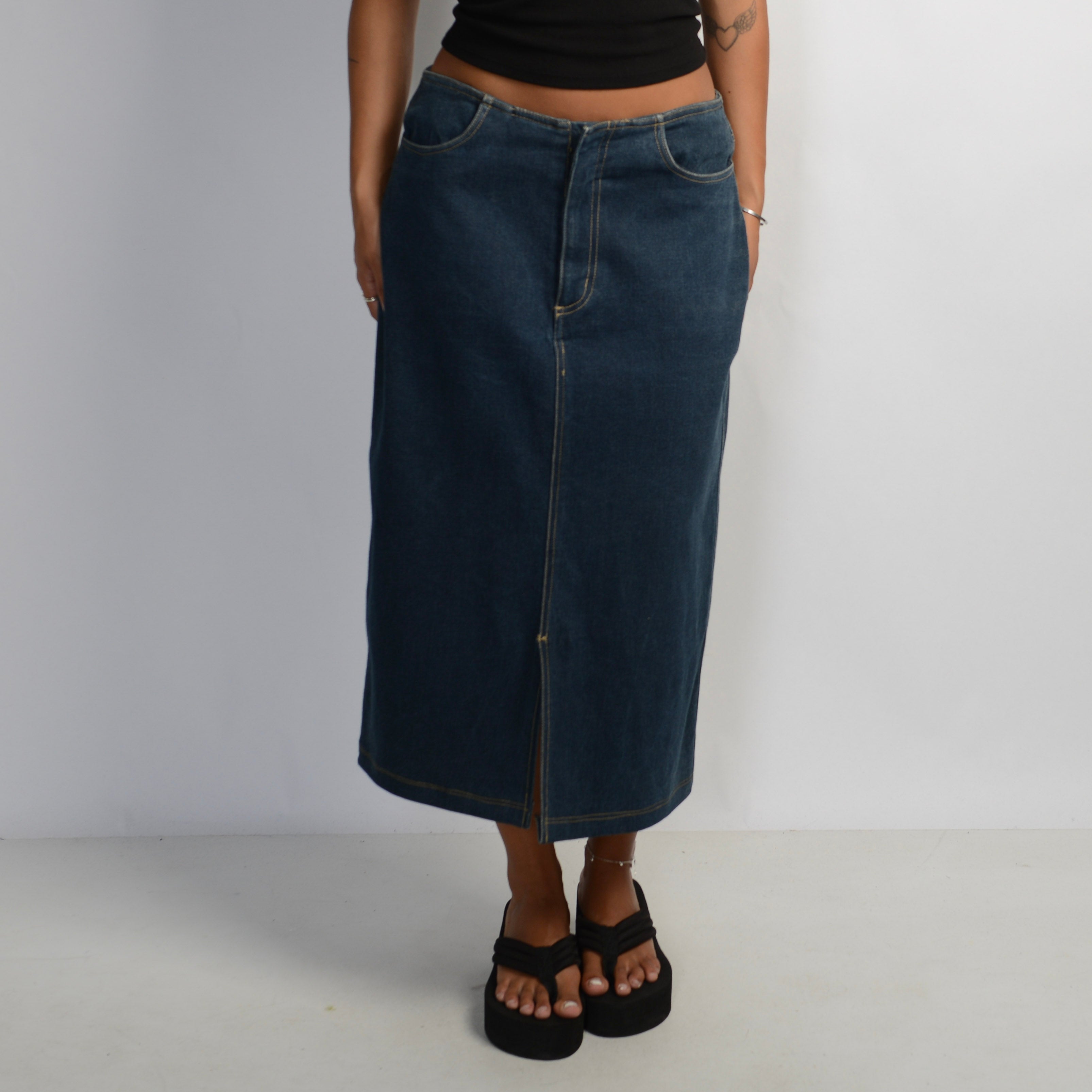 NO WAISTBAND DENIM SKIRT
