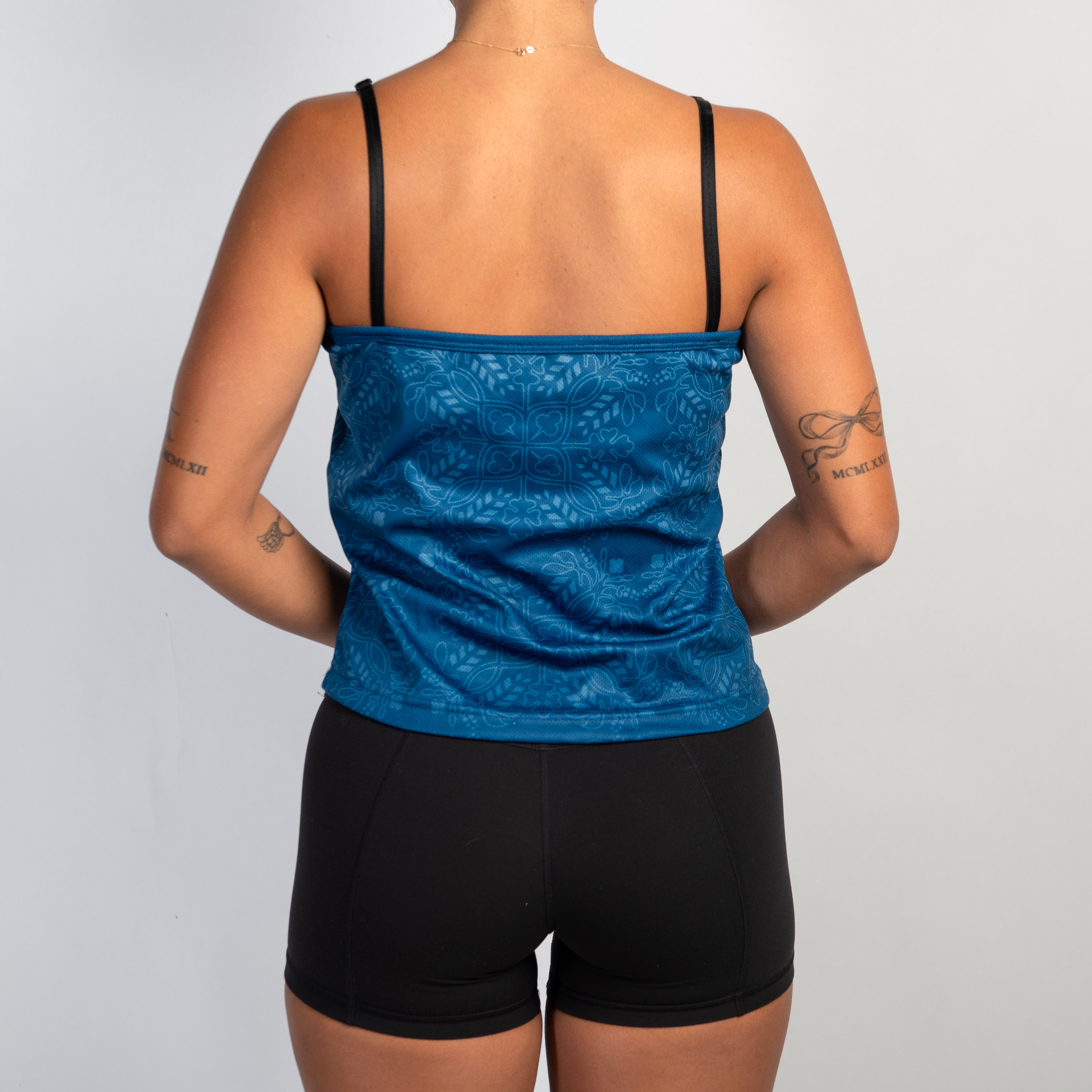 BLUE PATTERN ACTIVE TANK TOP