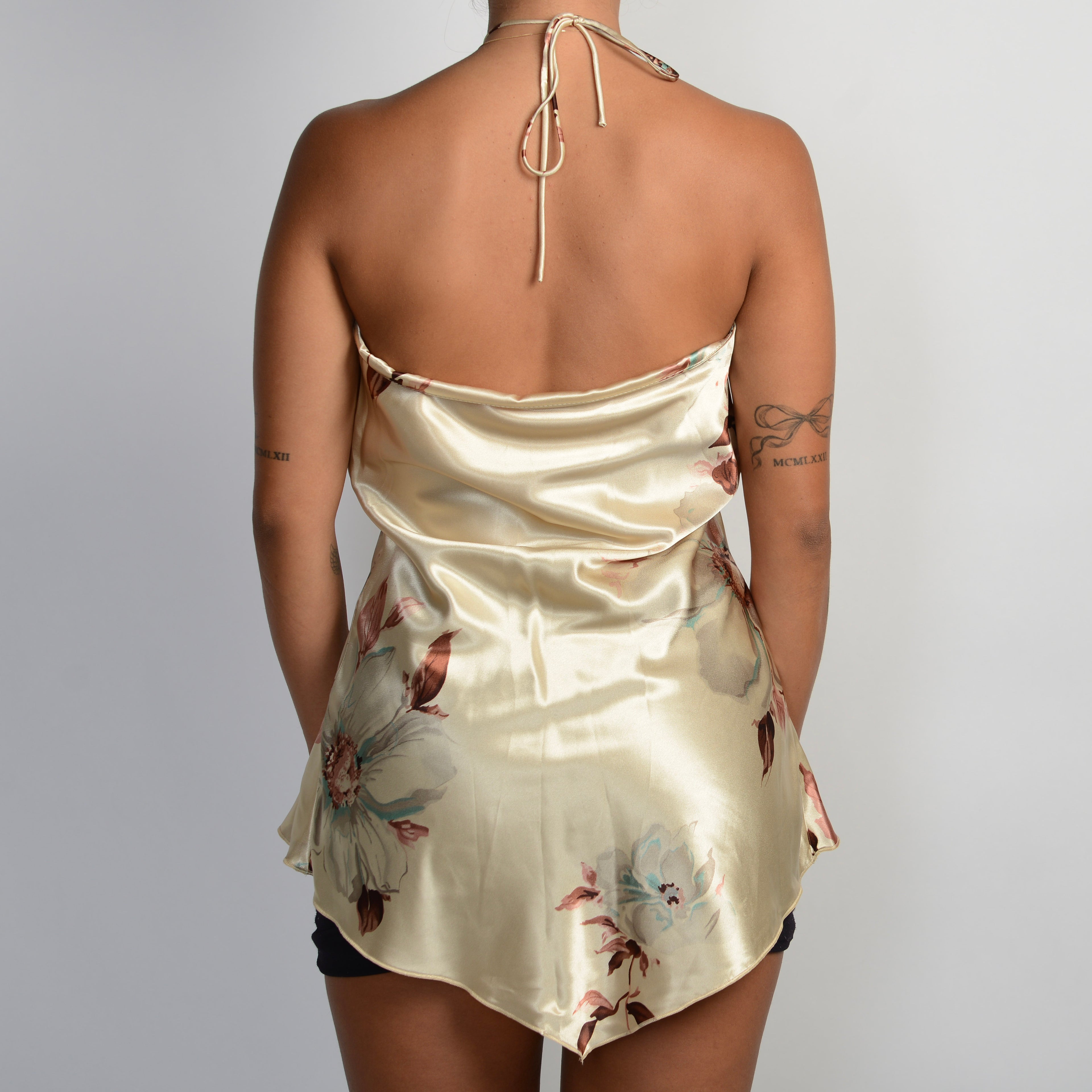 CREAM FLORAL HALTER TOP