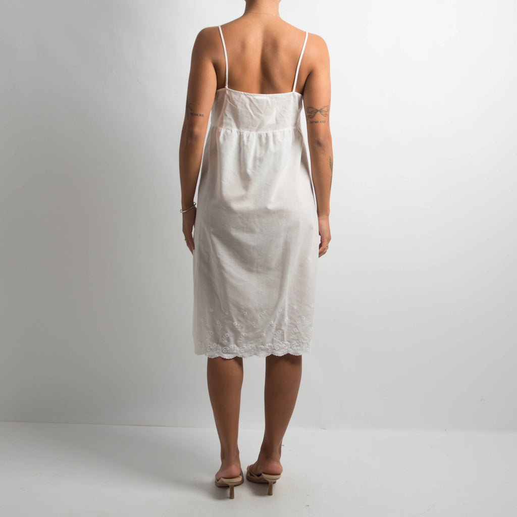 IVORY EMBROIDERED MIDI DRESS