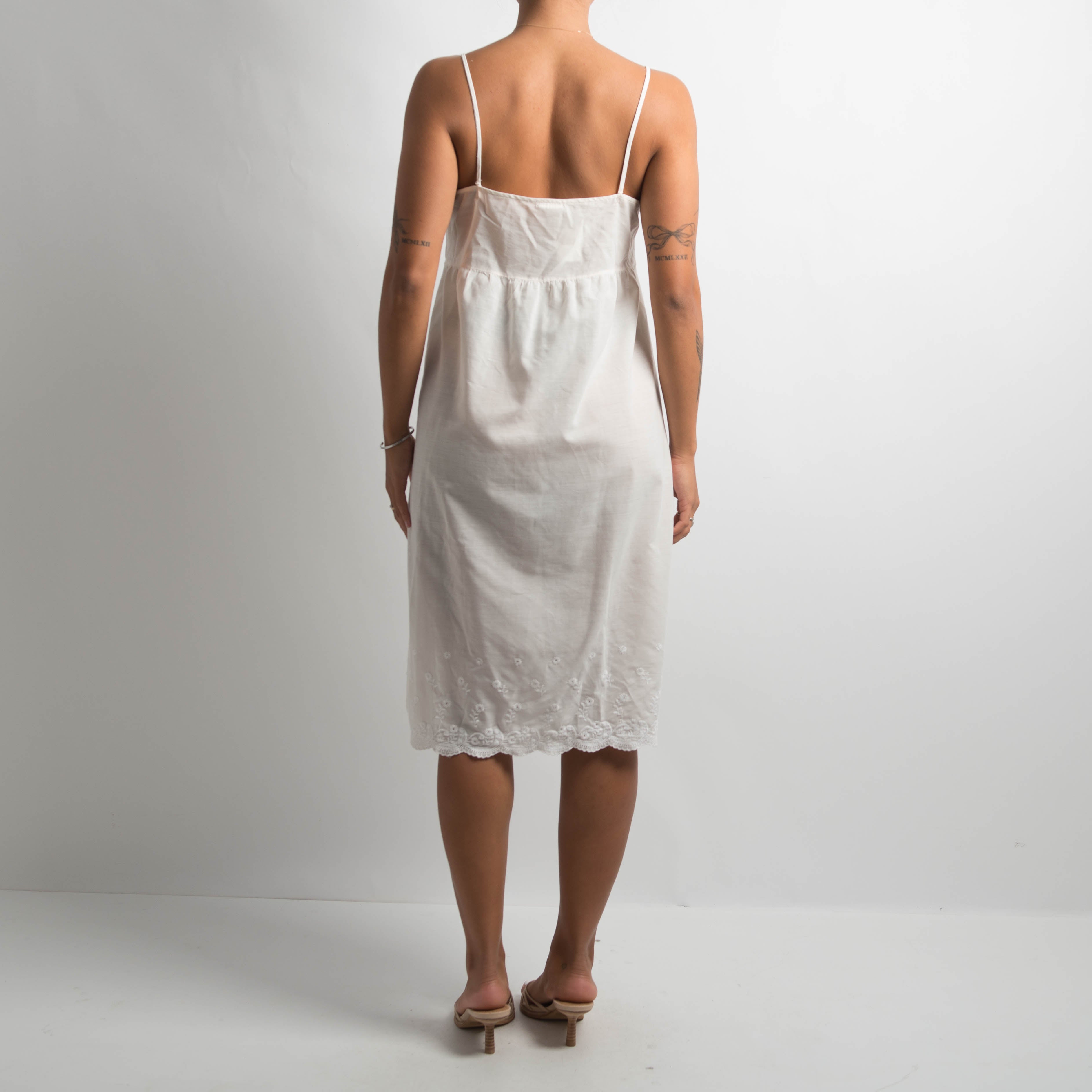 IVORY EMBROIDERED MIDI DRESS