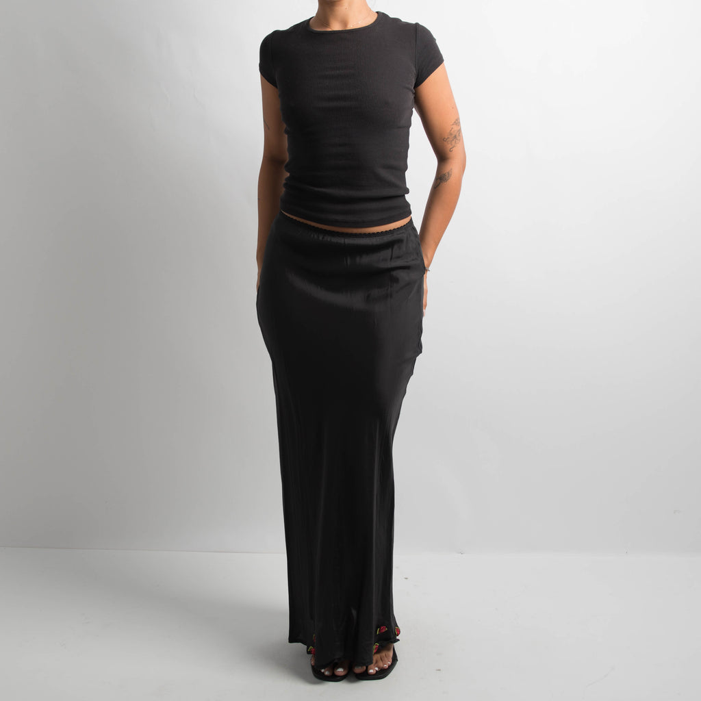 BLACK MAXI SLIP SKIRT