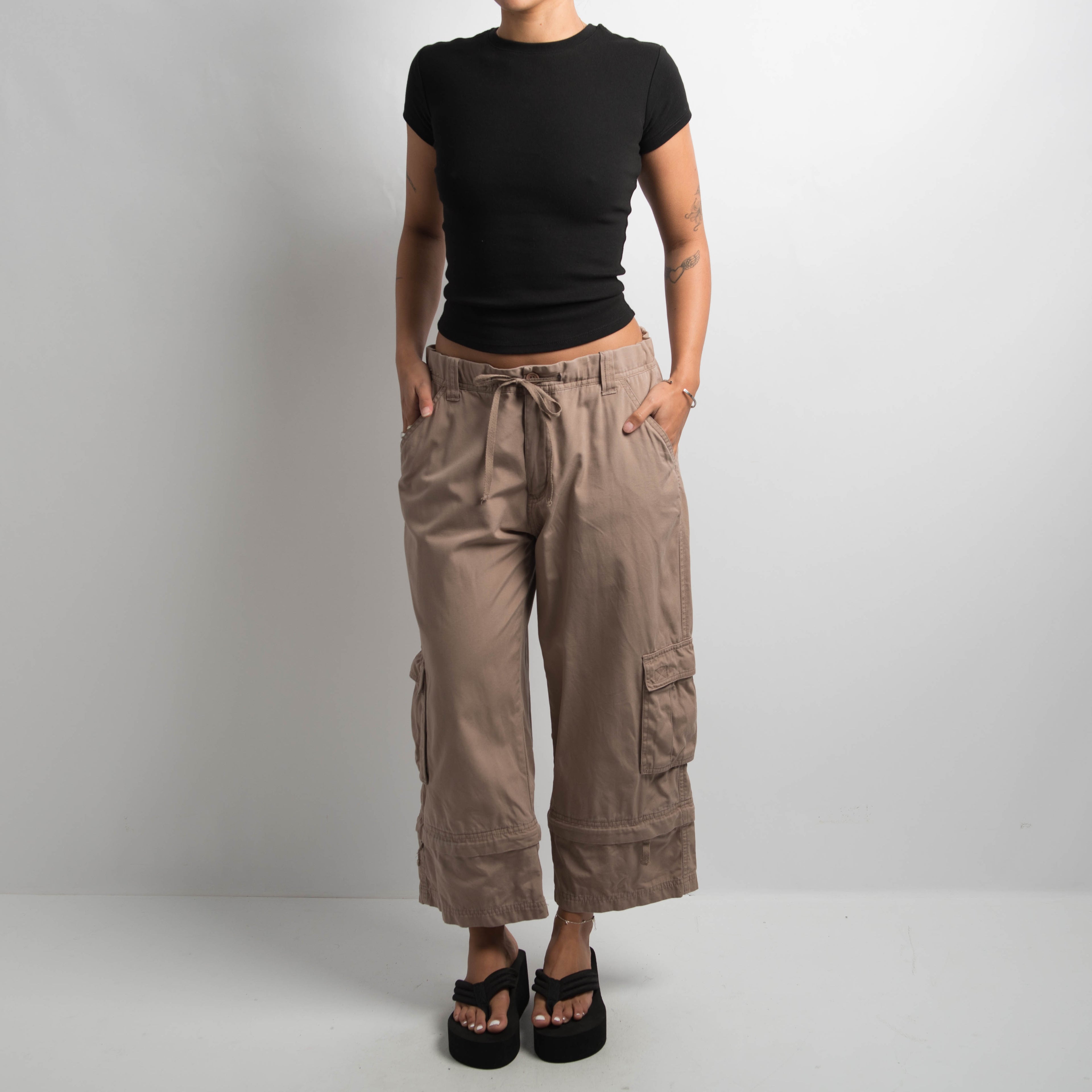 BROWN CROP CARGO PANTS