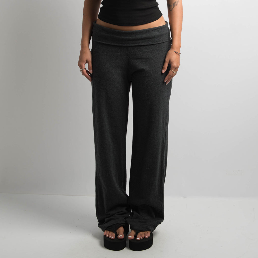 CHARCOAL FLARED LEGGINGS