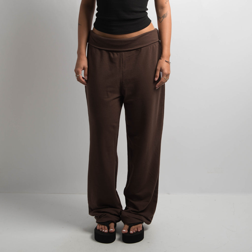 BROWN FLARED LEGGINGS