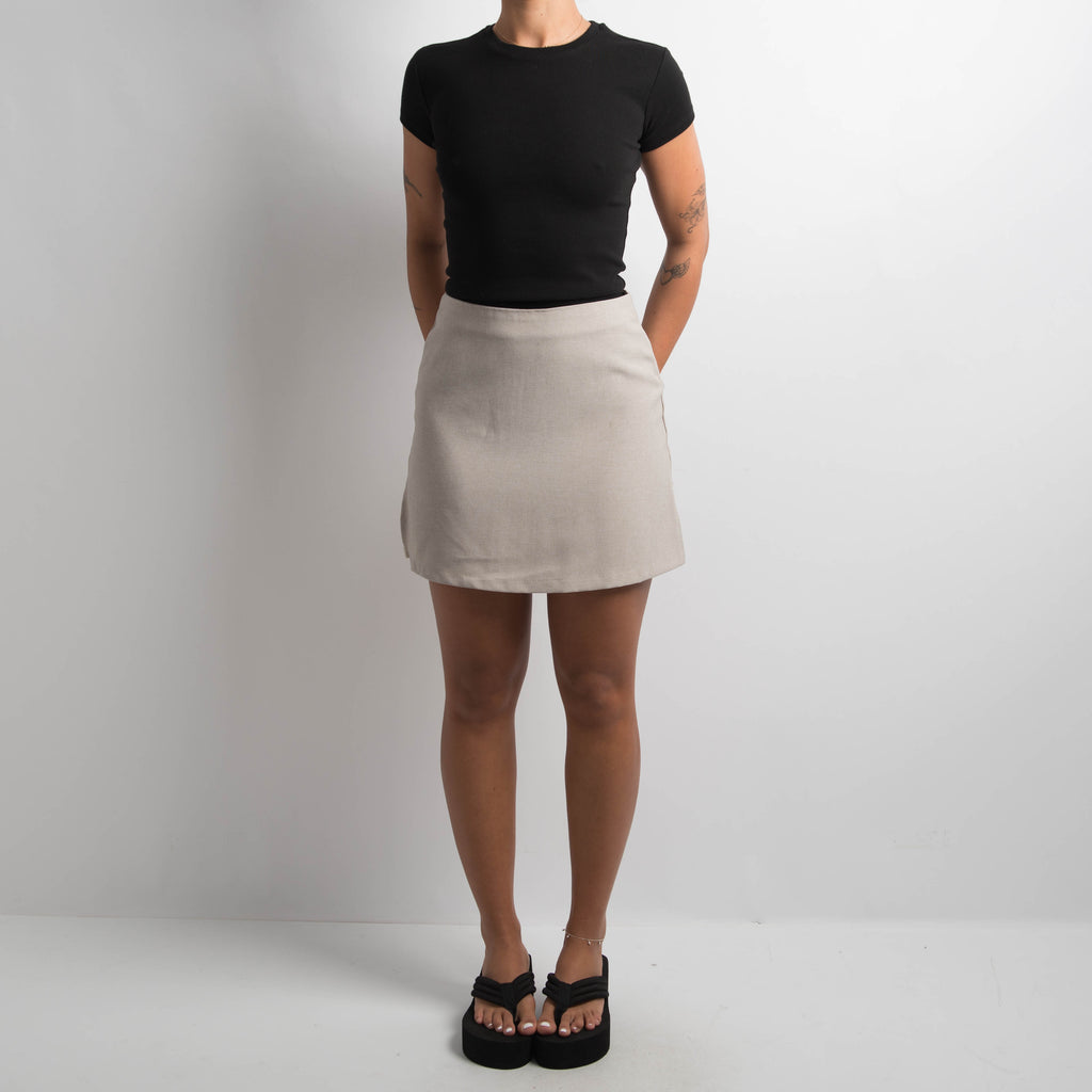 CREAM A-LINE MINI SKIRT