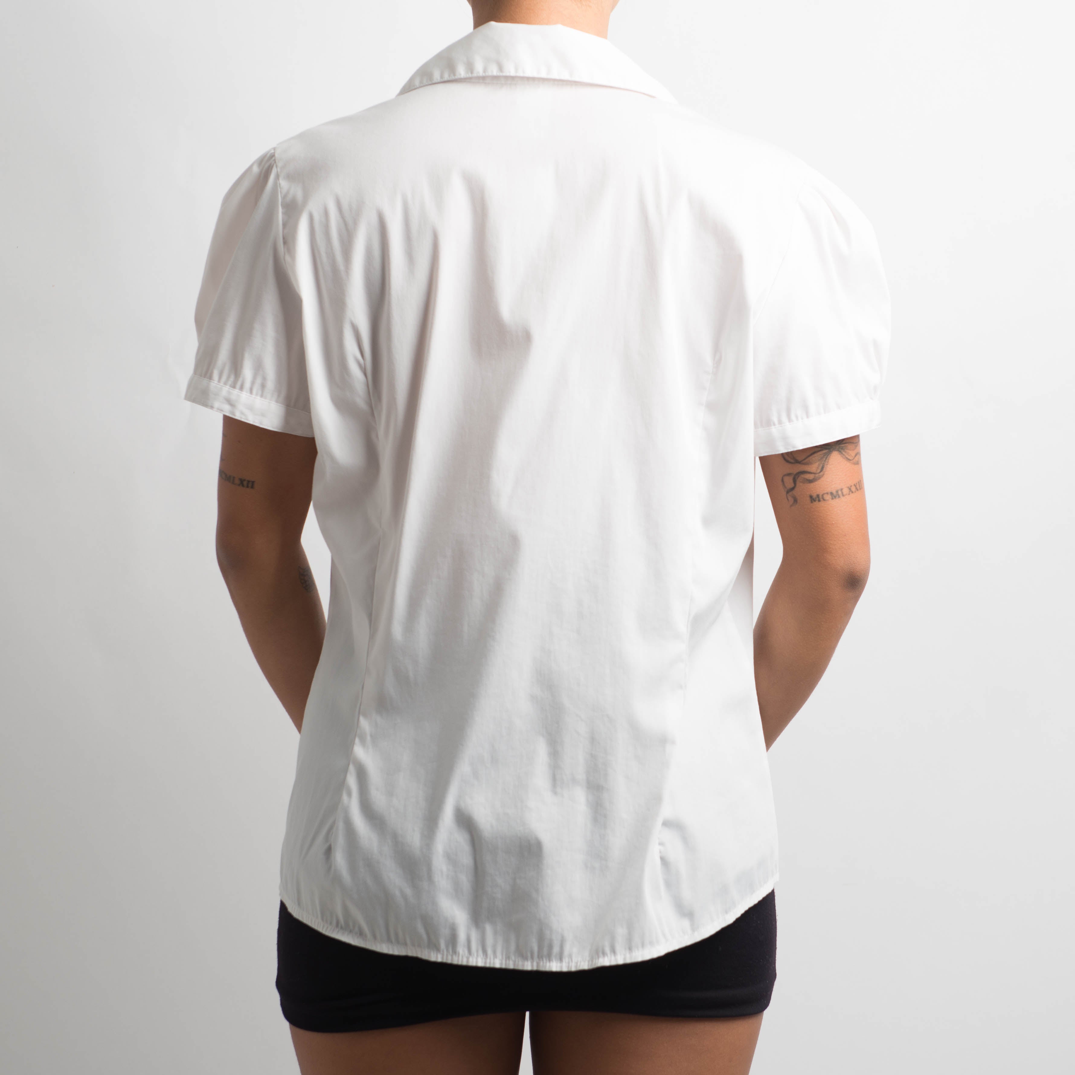 WHITE SHORT SLEEVE BLOUSE