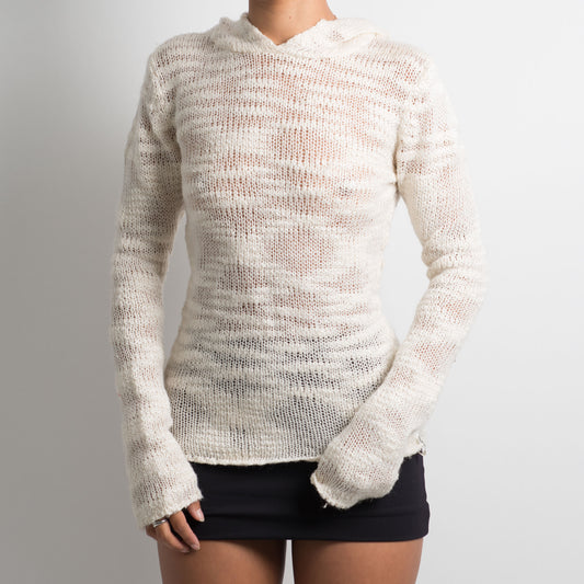 CREAM KNIT HOODED SWEATER