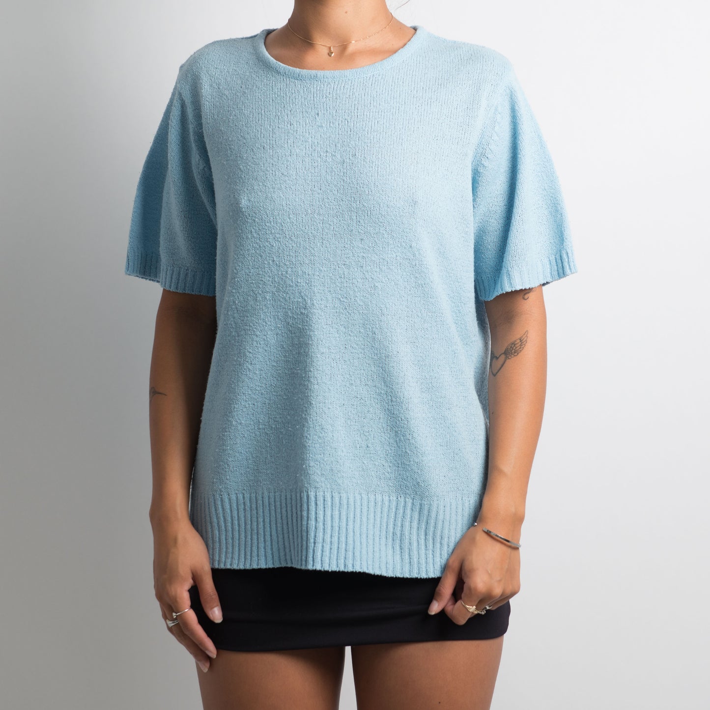 T-SHIRT EN MAILLE BLEU