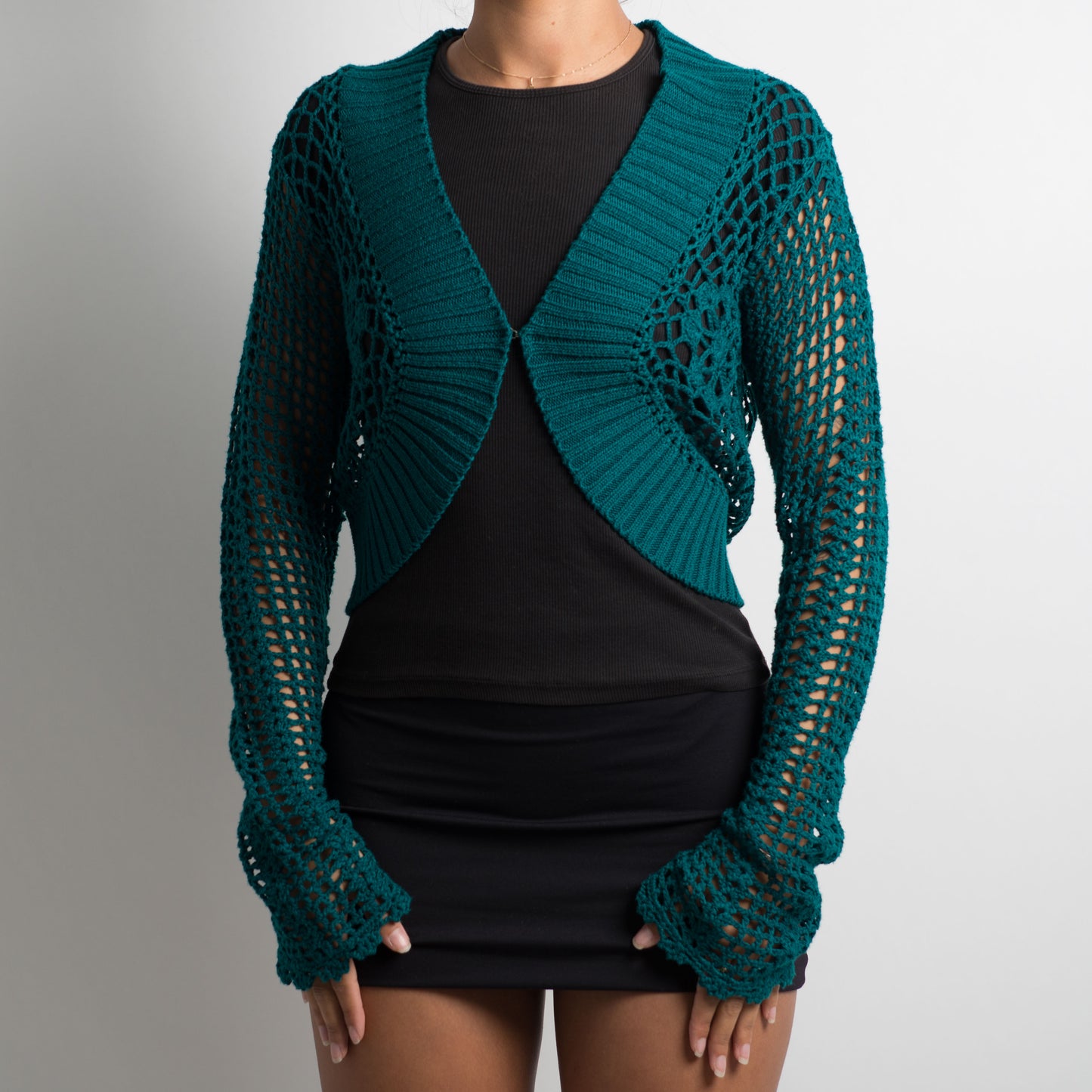 CARDIGAN AU CROCHET TURQUOISE