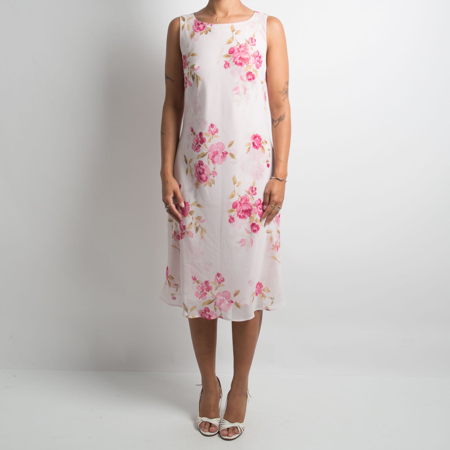 ROBE MIDI À FLEURS ROSE