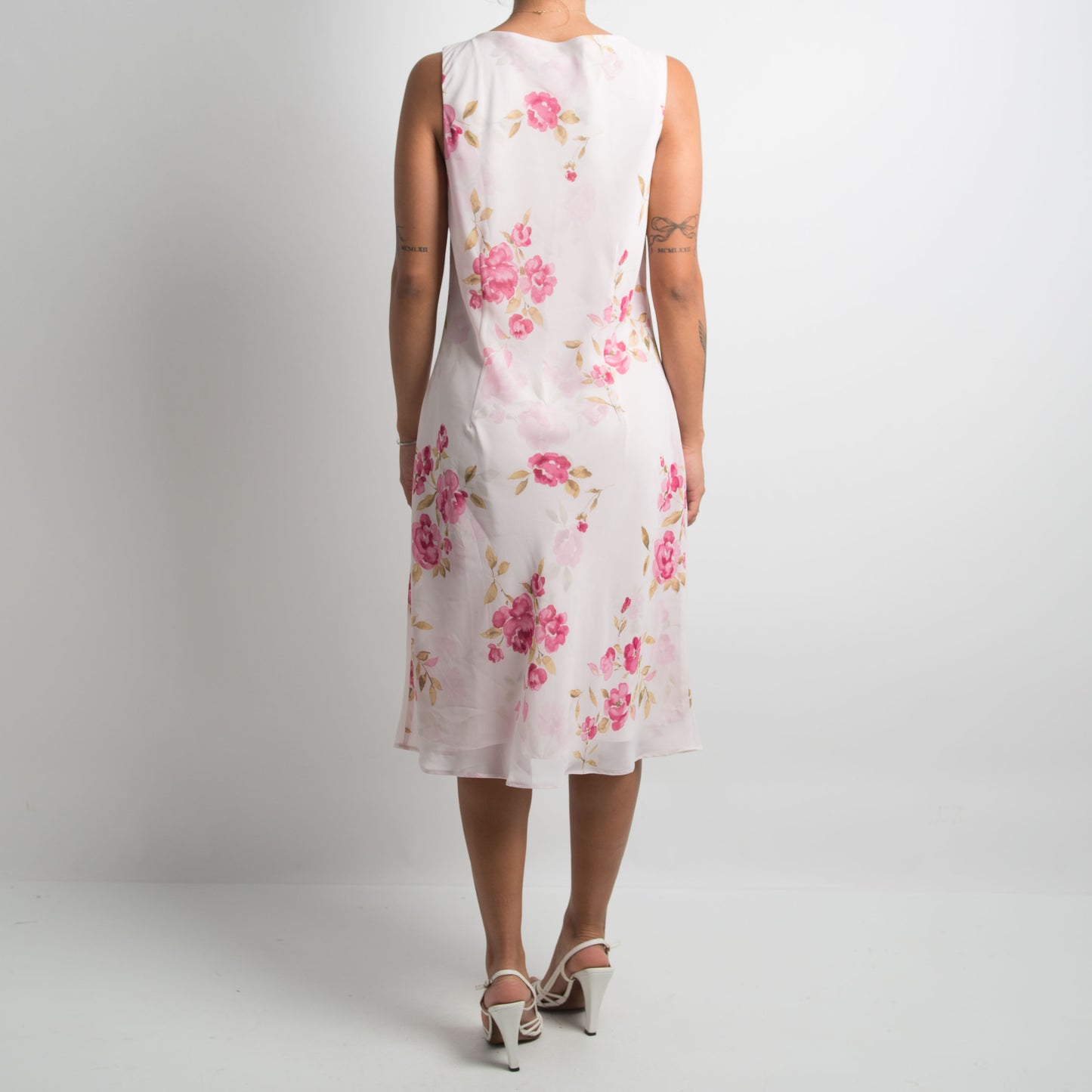 ROBE MIDI À FLEURS ROSE