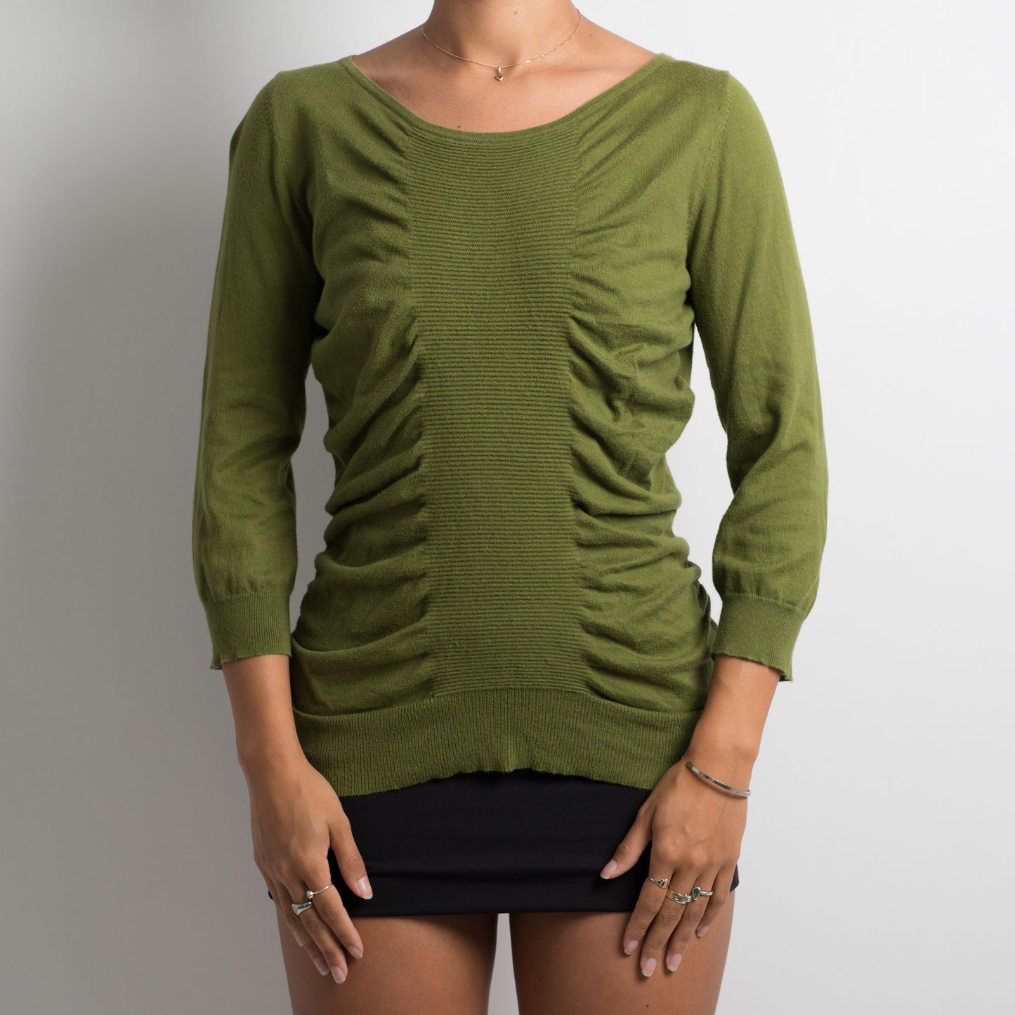 GREEN TEXTURED LONG SLEEVE