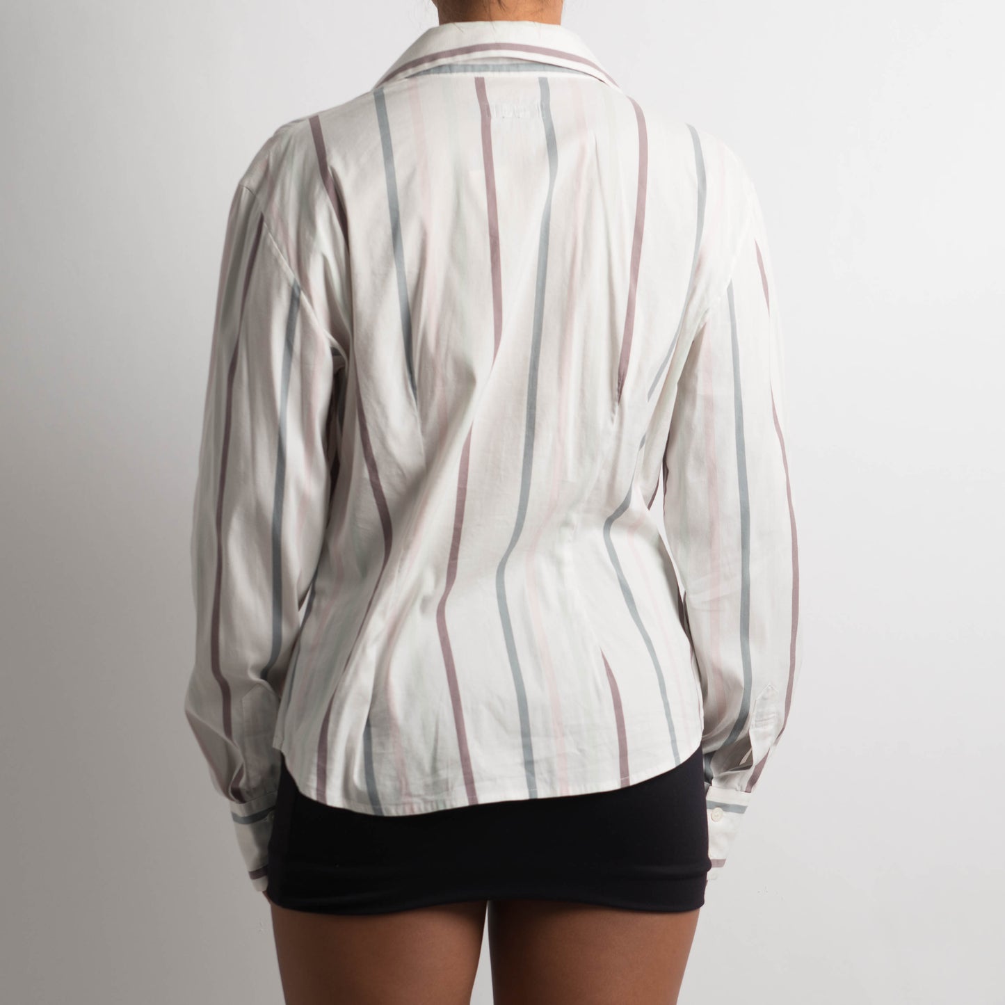 WHITE STRIPED BLOUSE