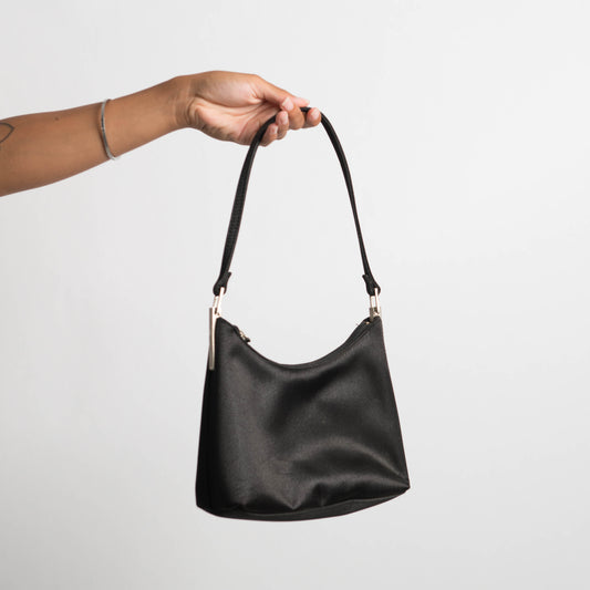 BLACK METALLIC PURSE