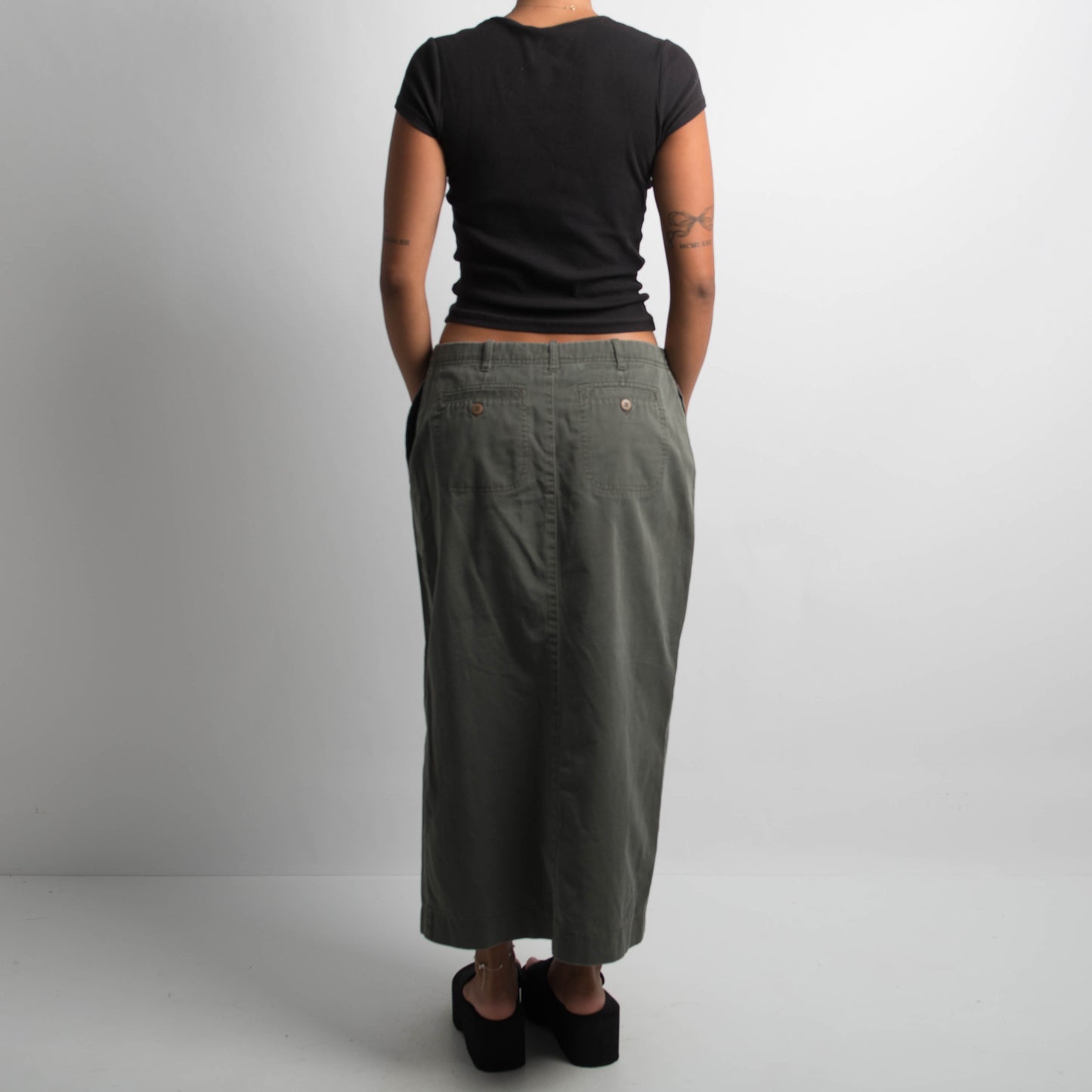 KHAKI CARGO MIDI SKIRT