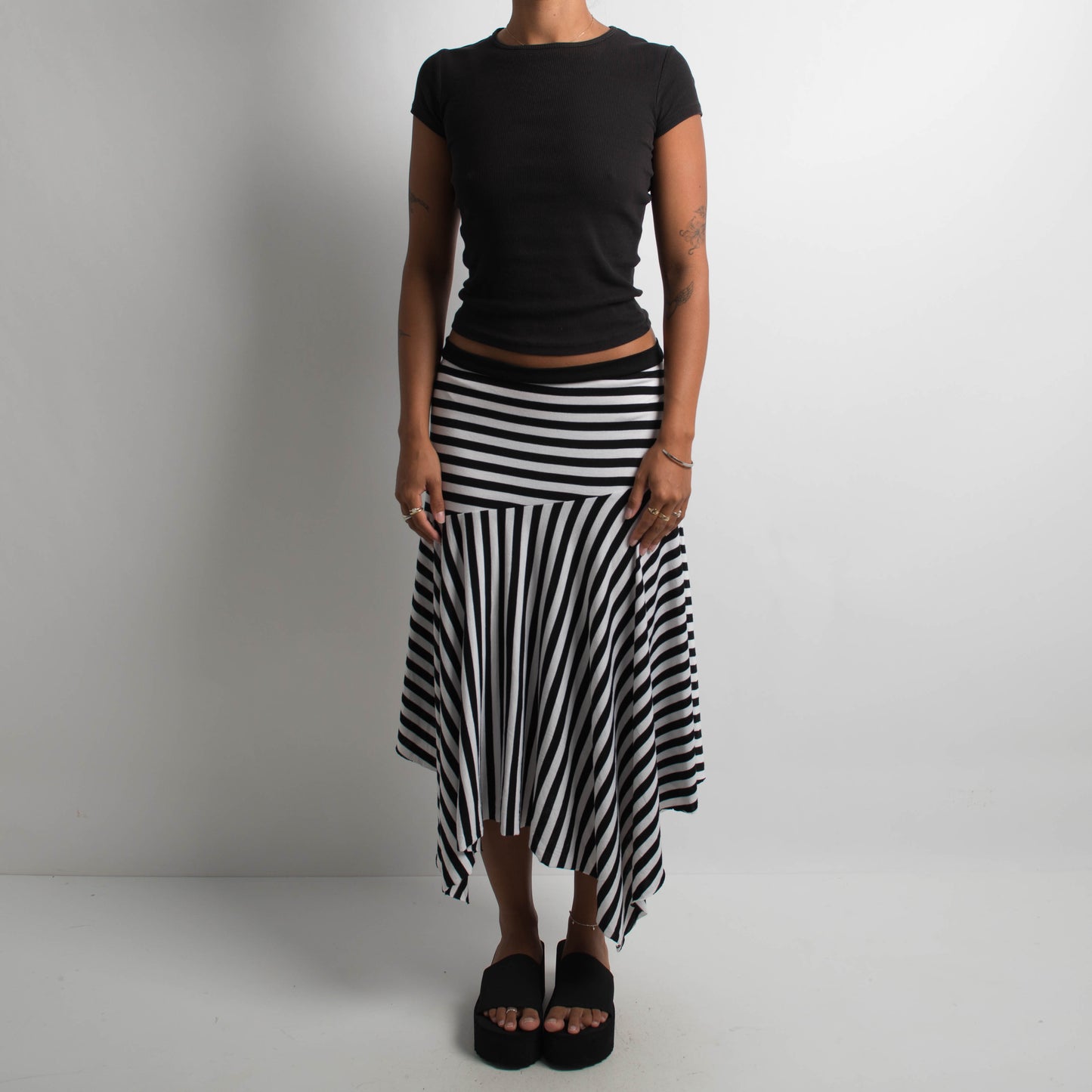 ASYMMETRIC STRIPED MIDI SKIRT