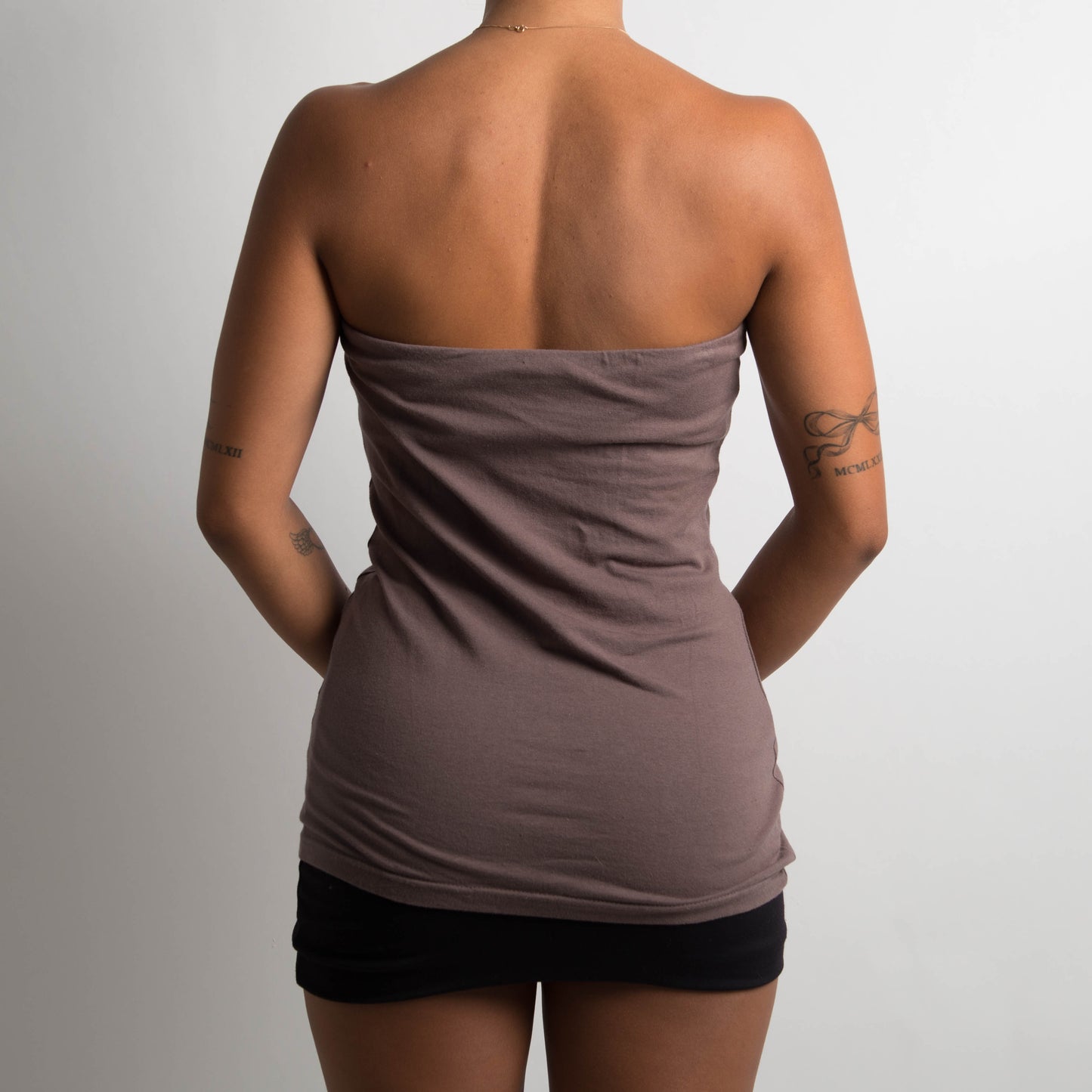 BROWN STRAPLESS LONGLINE TOP