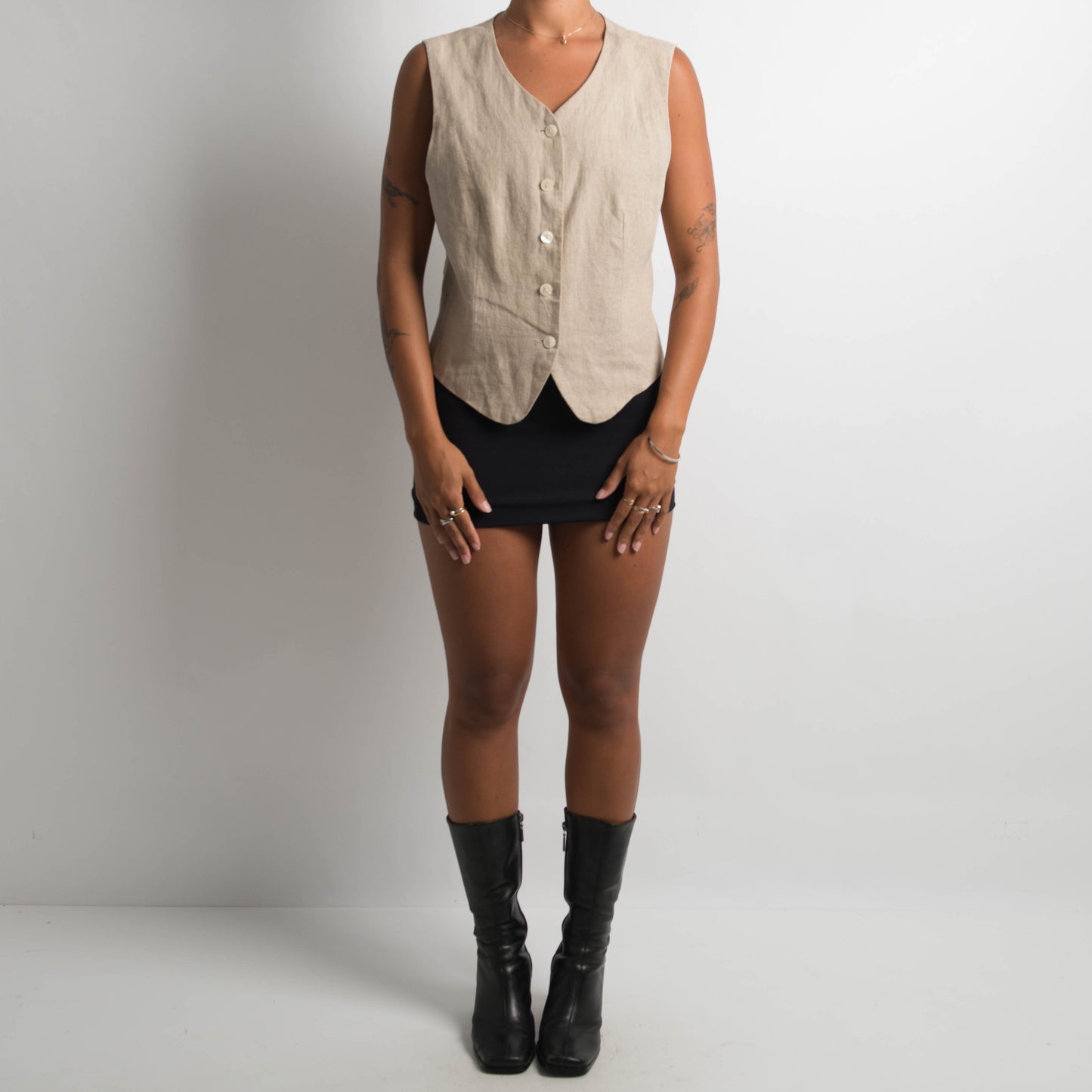 BEIGE LINEN VEST