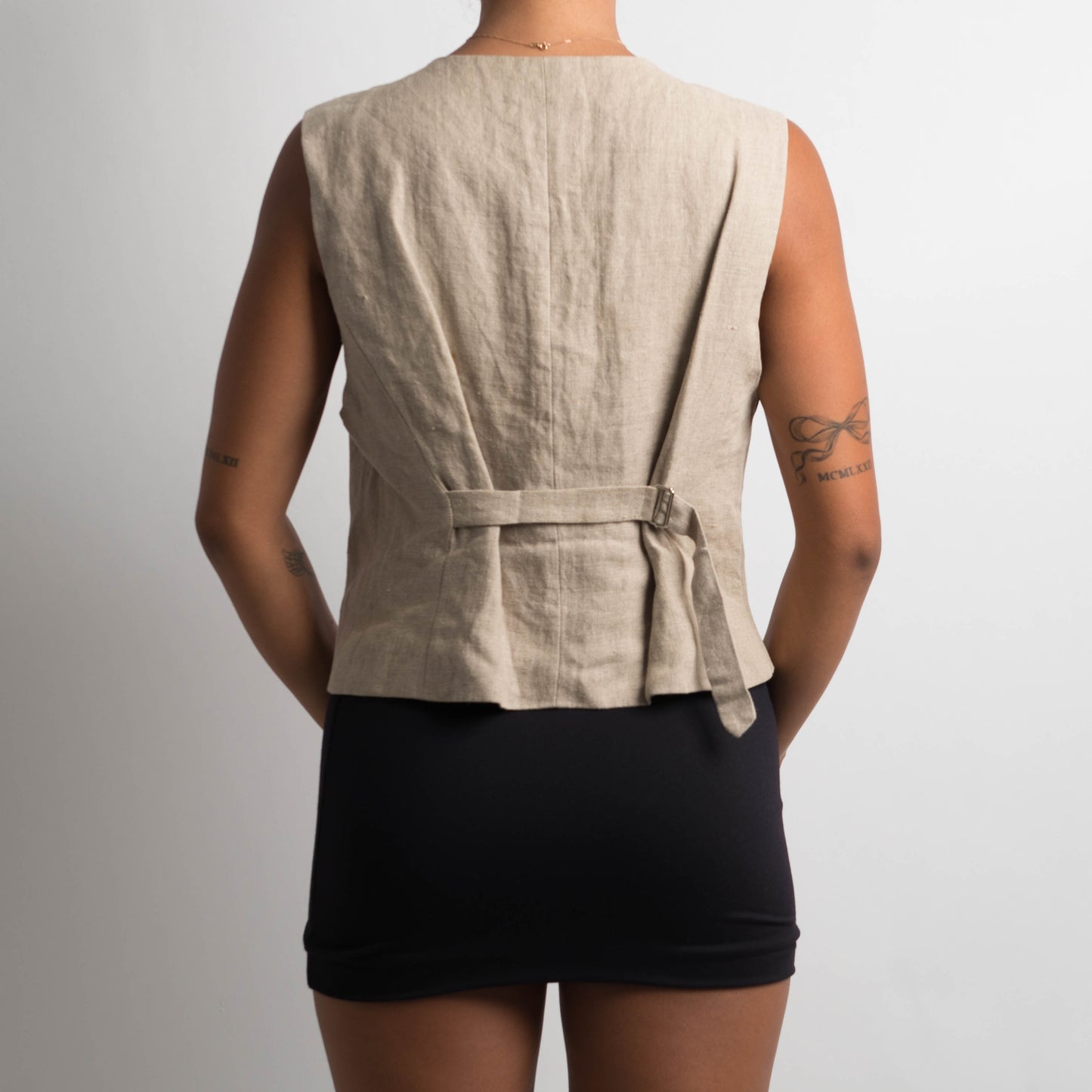 BEIGE LINEN VEST