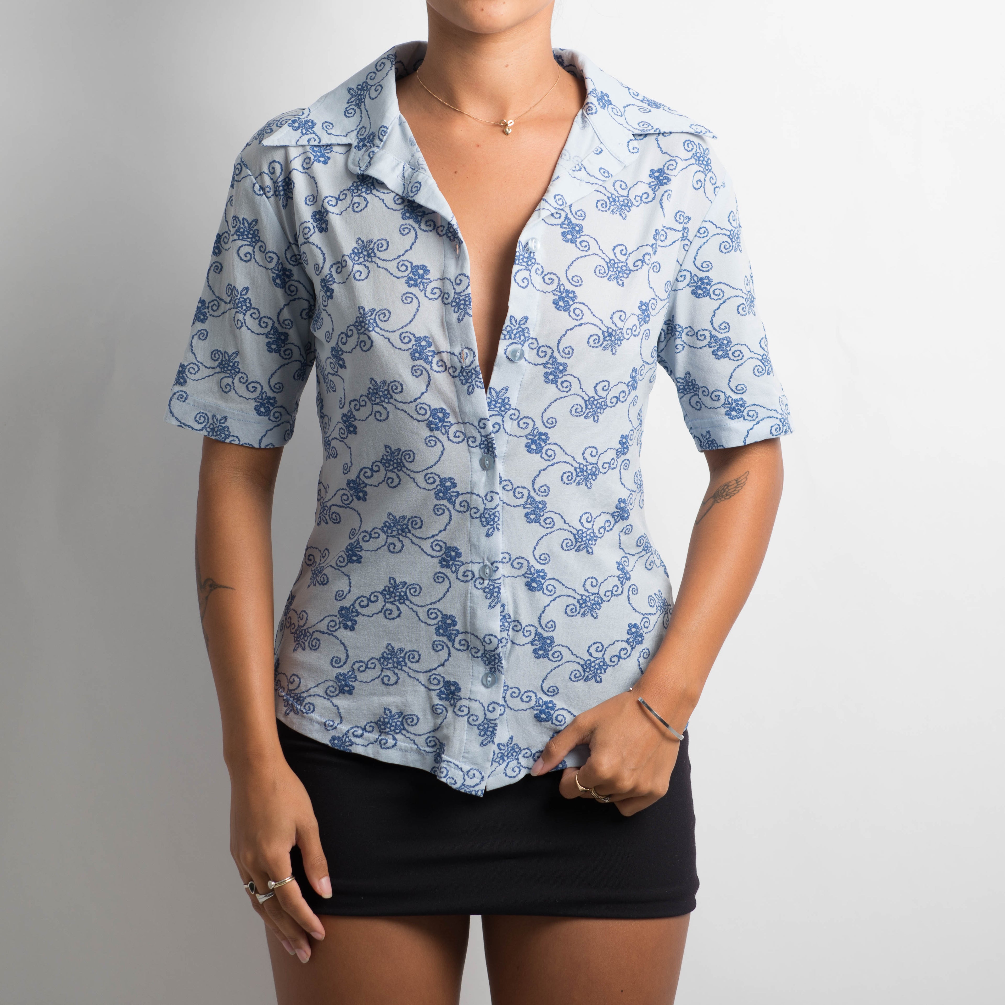 BLUE PATTERNED MESH SHIRT