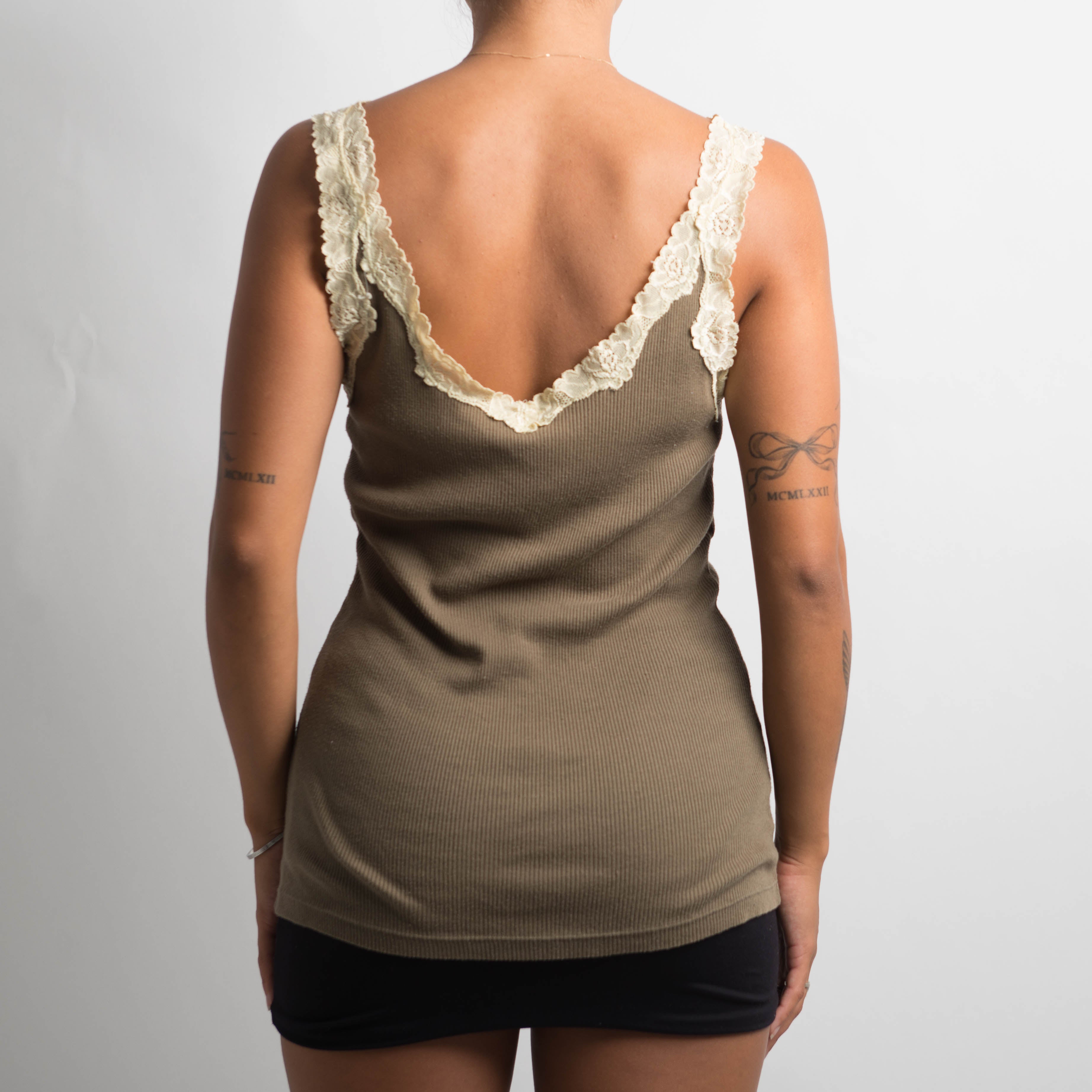 LACE TRIM CAMISOLE