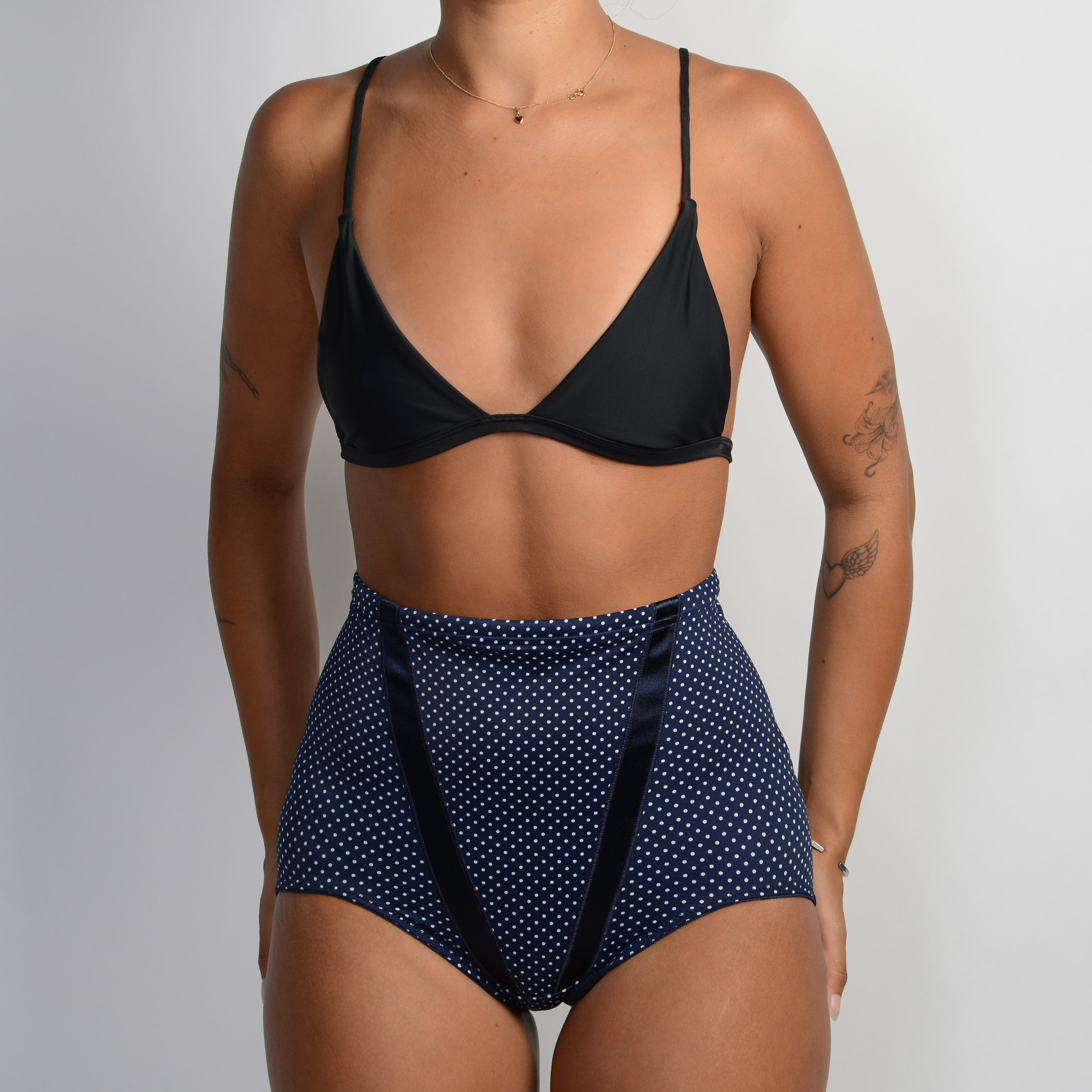 NAVY POLKA DOT BRIEFS